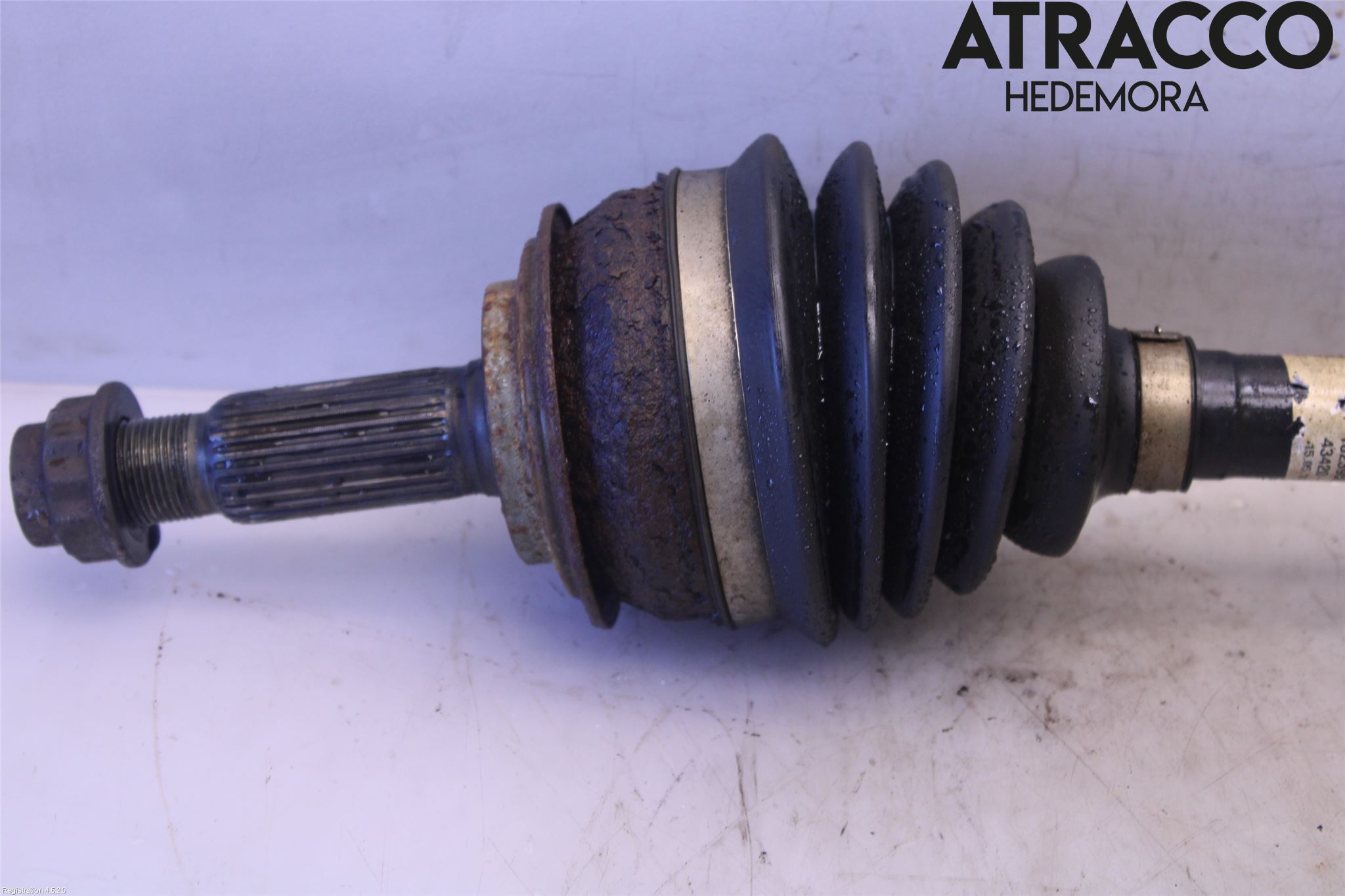 Toyota YARIS XP130 12-14 Drivaxel Fram Vänster