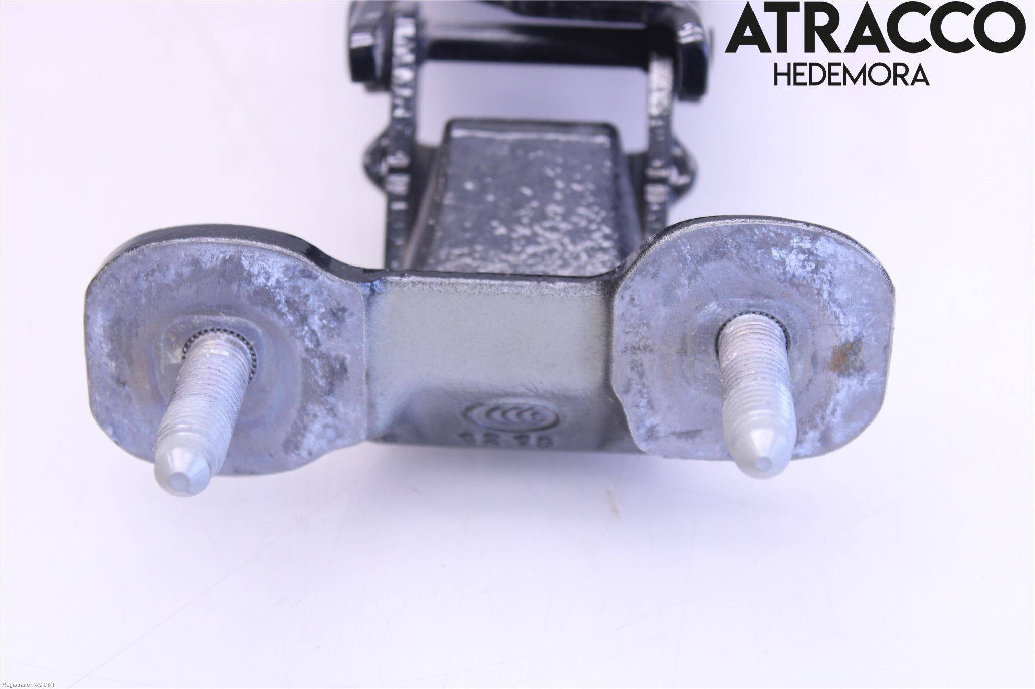 BMW X1 F48 15-22 Bakluckegångjärn Hö