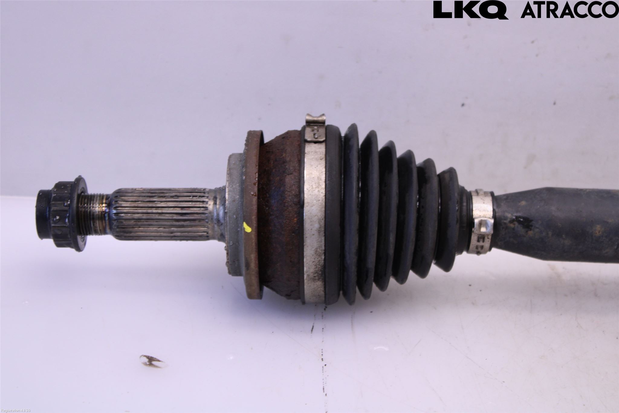 Toyota AVENSIS 16-18 Drivaxel Fram Höger