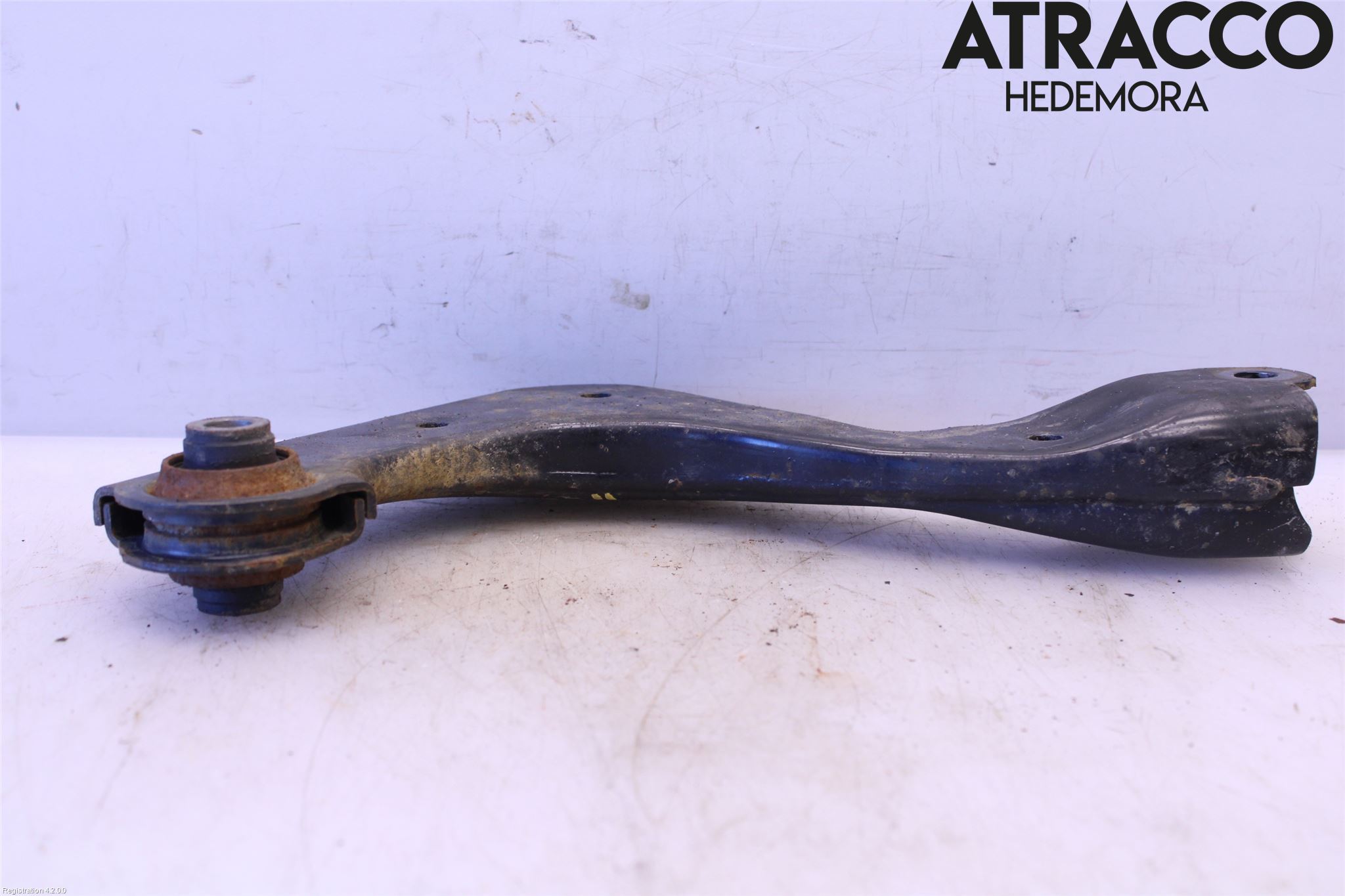 Toyota COROLLA 19- Bärarm Bak Övre Höger