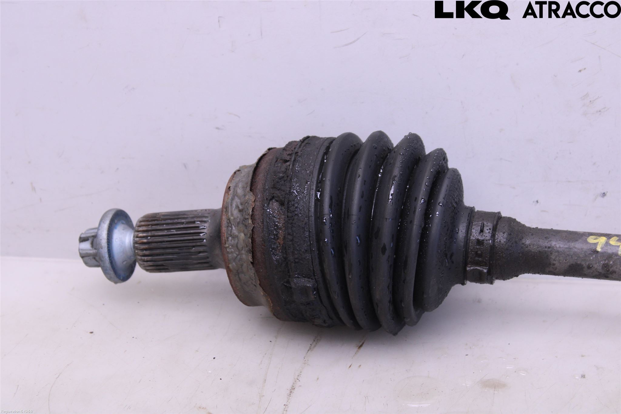 Mercedes-Benz MB E-KLASS (W212) 09-16 Drivaxel Fram Höger