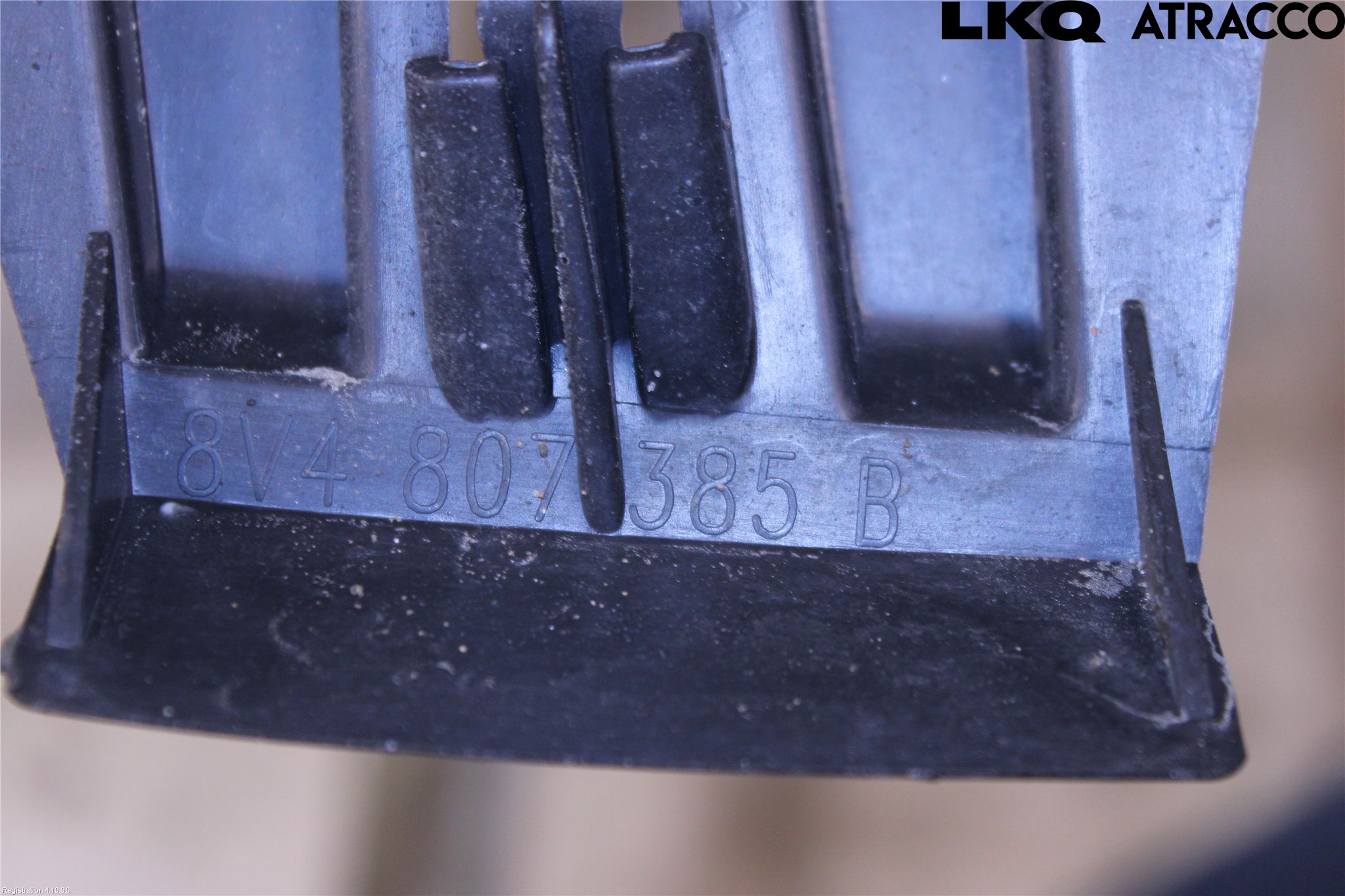 Audi A3/S3 8V 13-20 Stötfångardel Bak Mitt