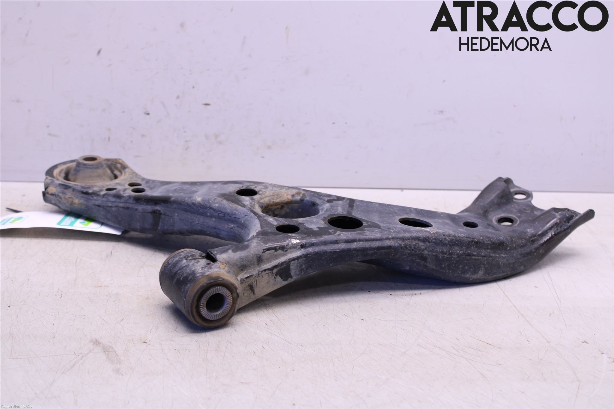 Toyota C-HR 16-23 Bärarm Fram Undre Hö