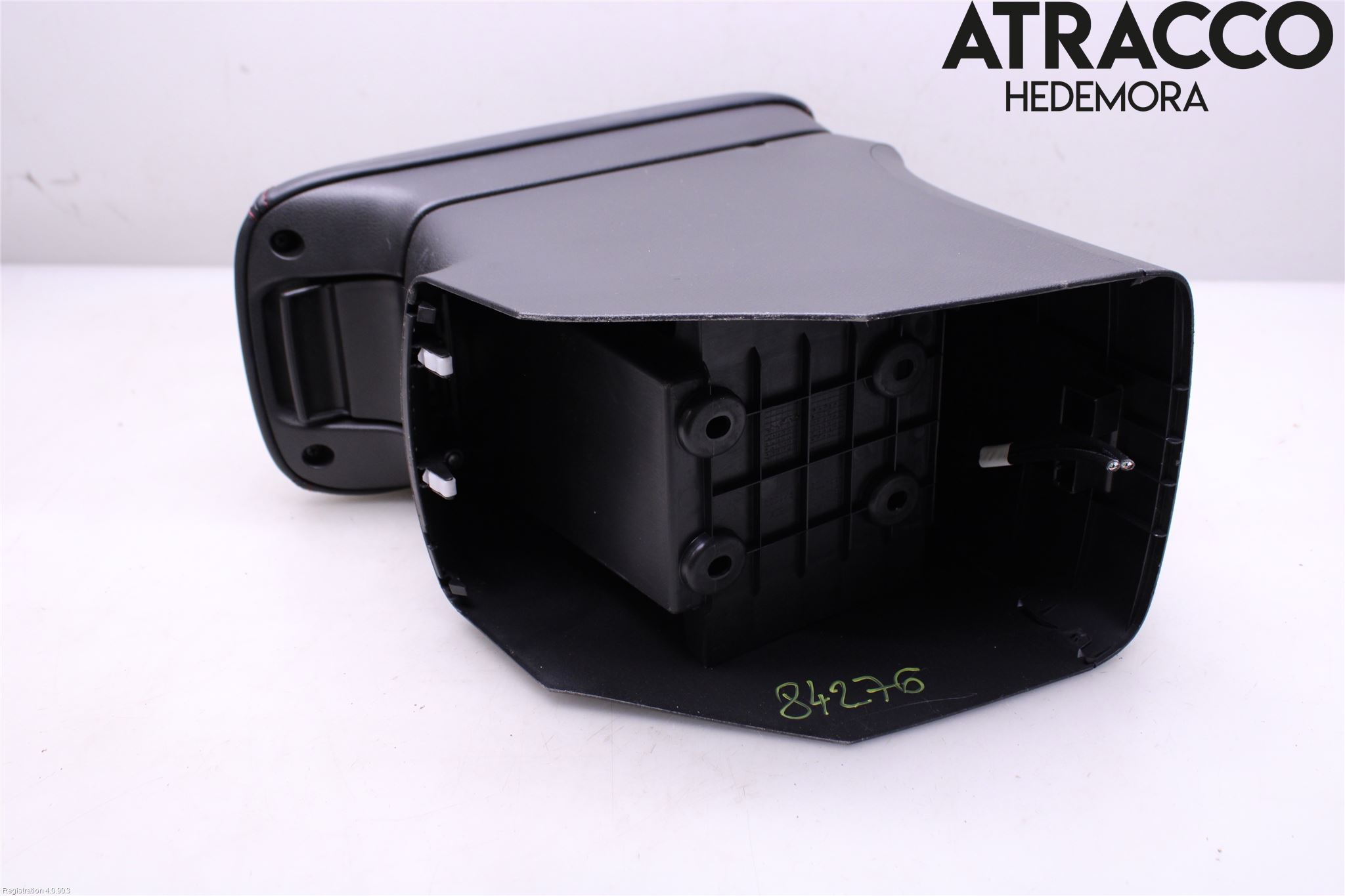 Mitsubishi OUTLANDER 13-21 Inredning Armstöd