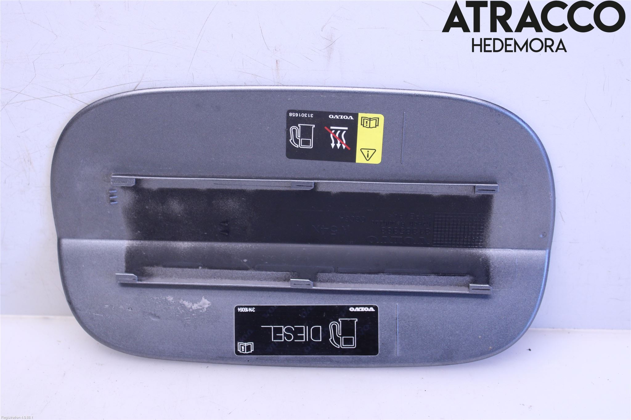 Volvo V90 17->> Tanklucka