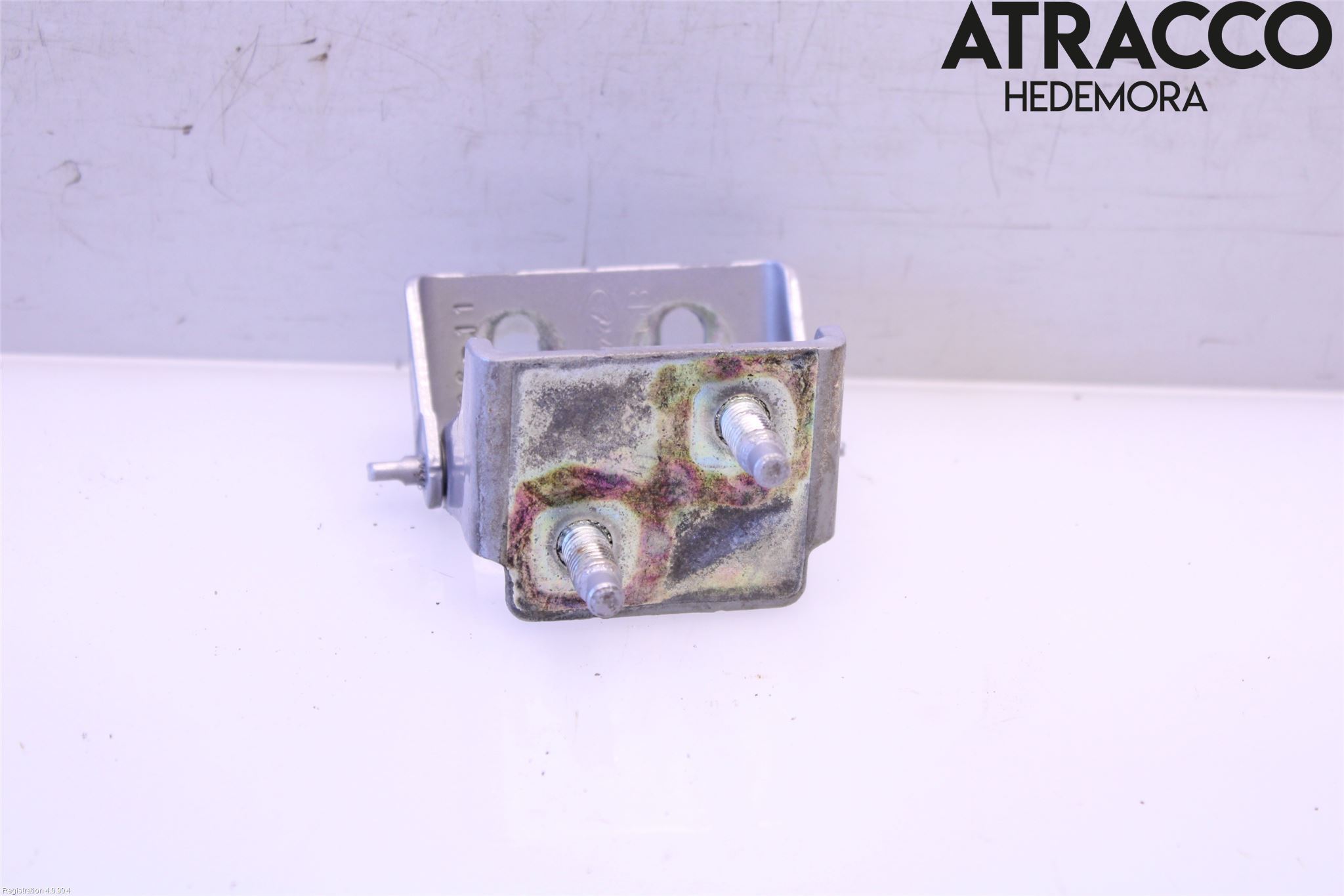 Ford C-MAX II  11-14 Bakluckegångjärn Hö