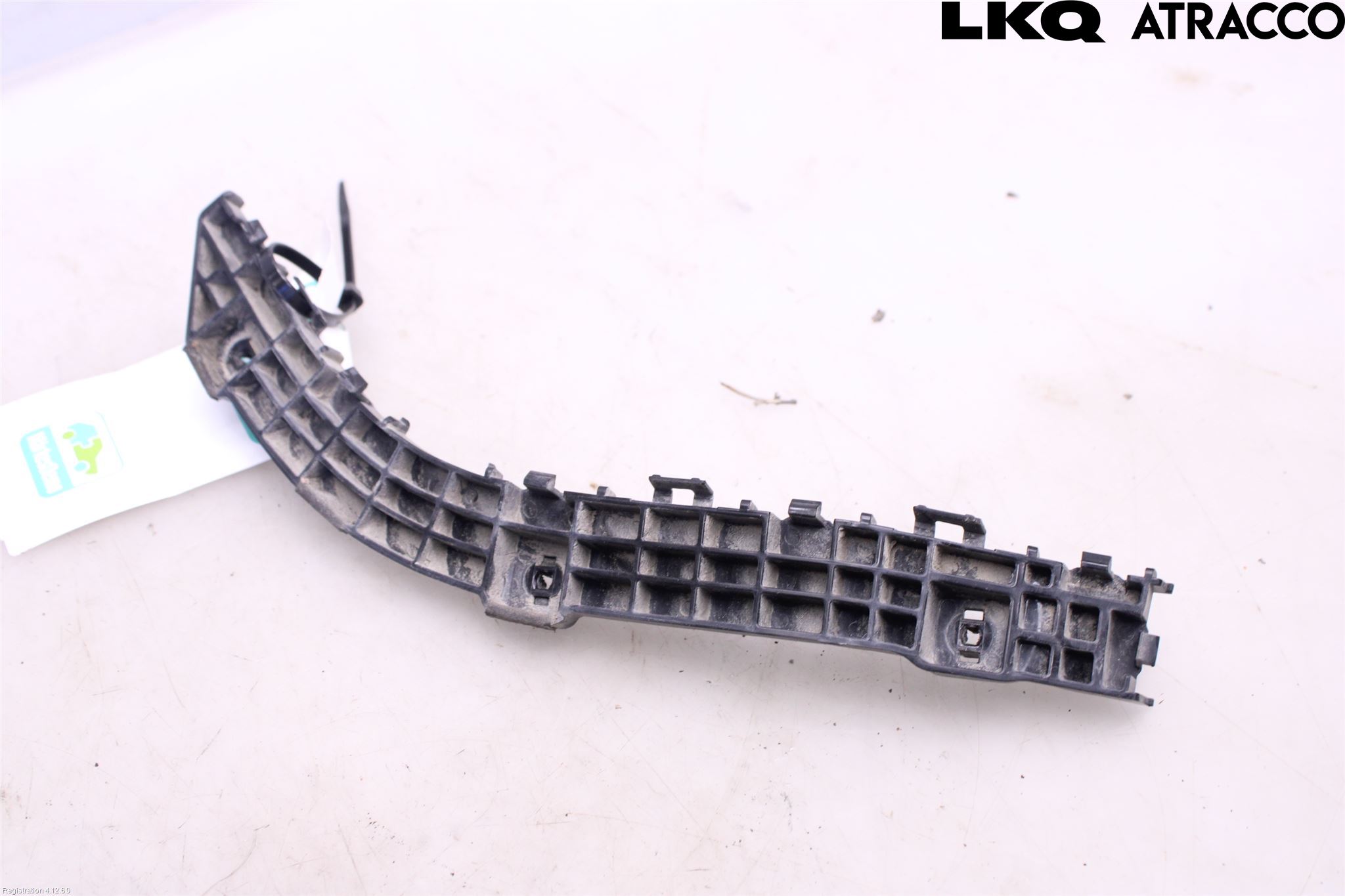 Suzuki VITARA 15- Stötfångarfäste Bak Vä