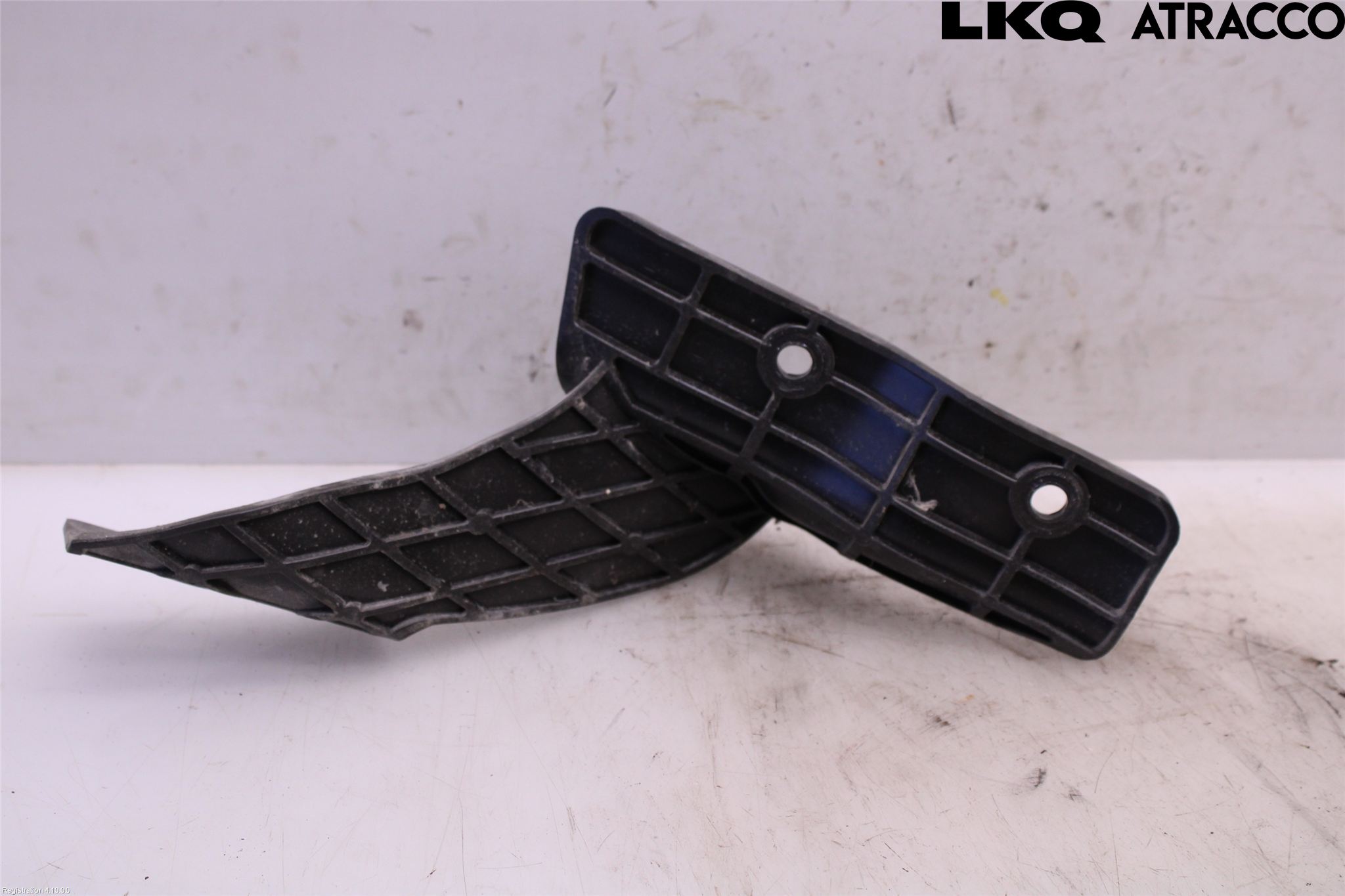 Citroen C4 CACTUS 14-20 Skärmfäste Fram Hö