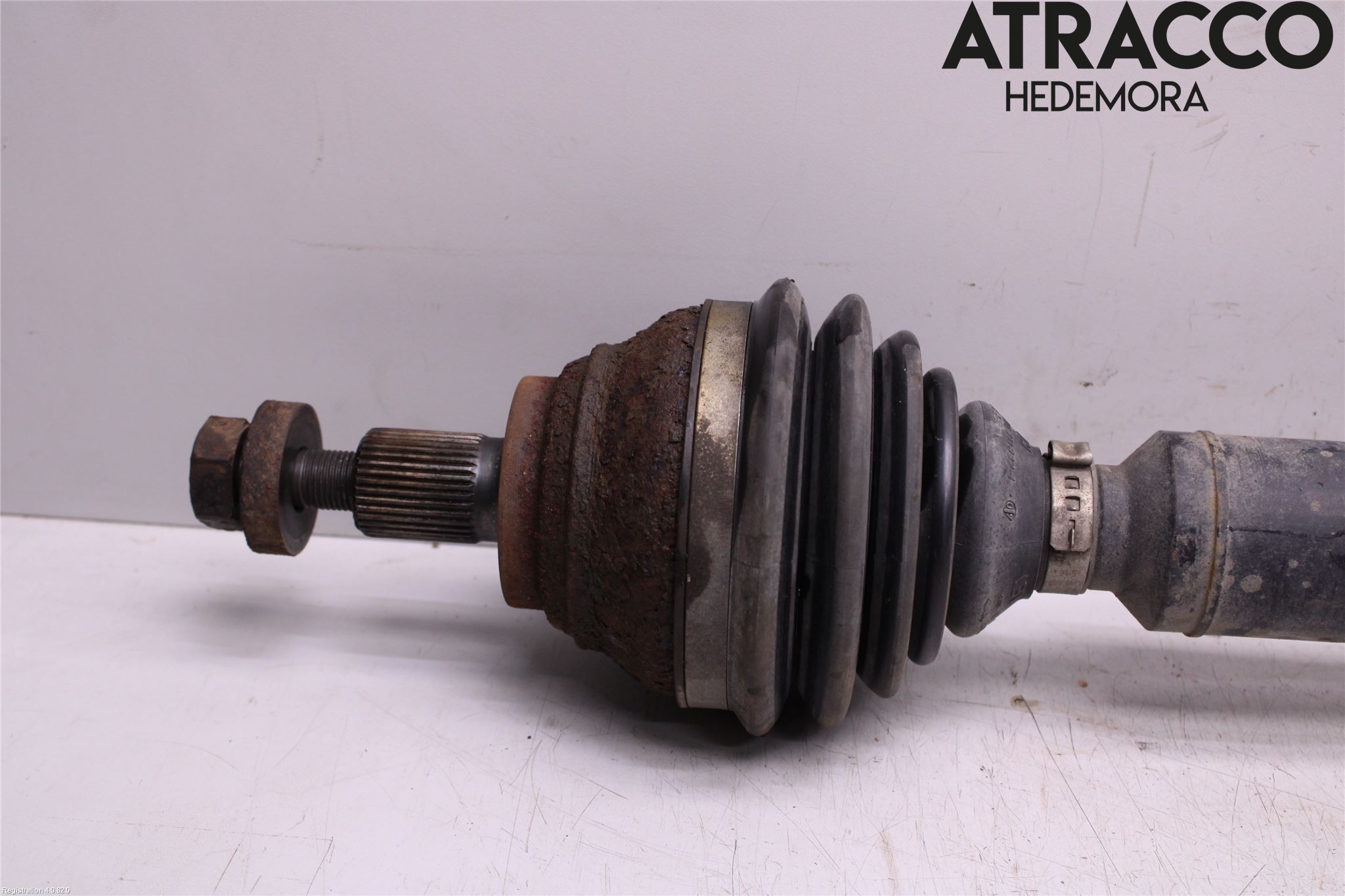 Seat LEON 06-12 Drivaxel Fram Höger
