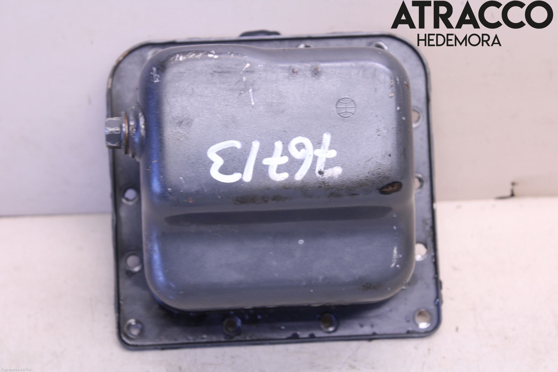 Mopedbil Aixam AIXAM CITY Oljetråg