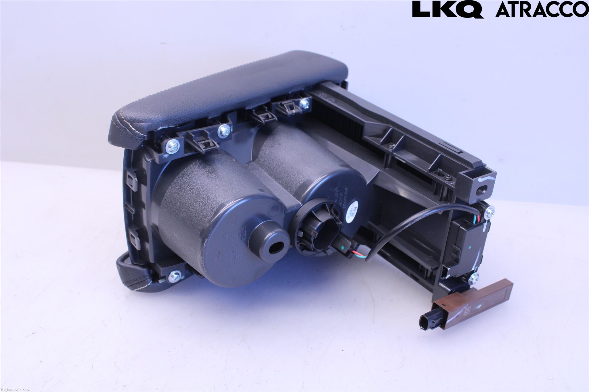 MG ZS EV 20- Mugghållare