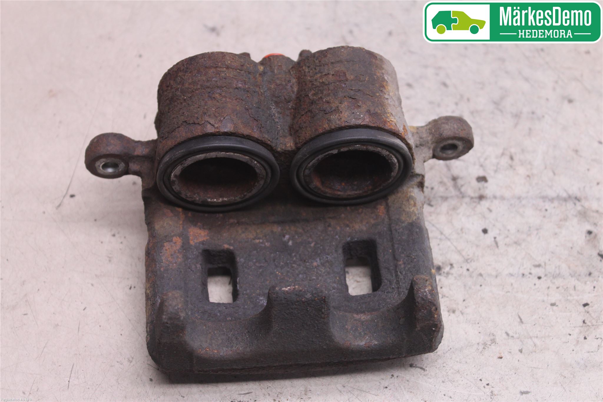 Subaru LEGACY 10-14 Bromsok Fram Höger