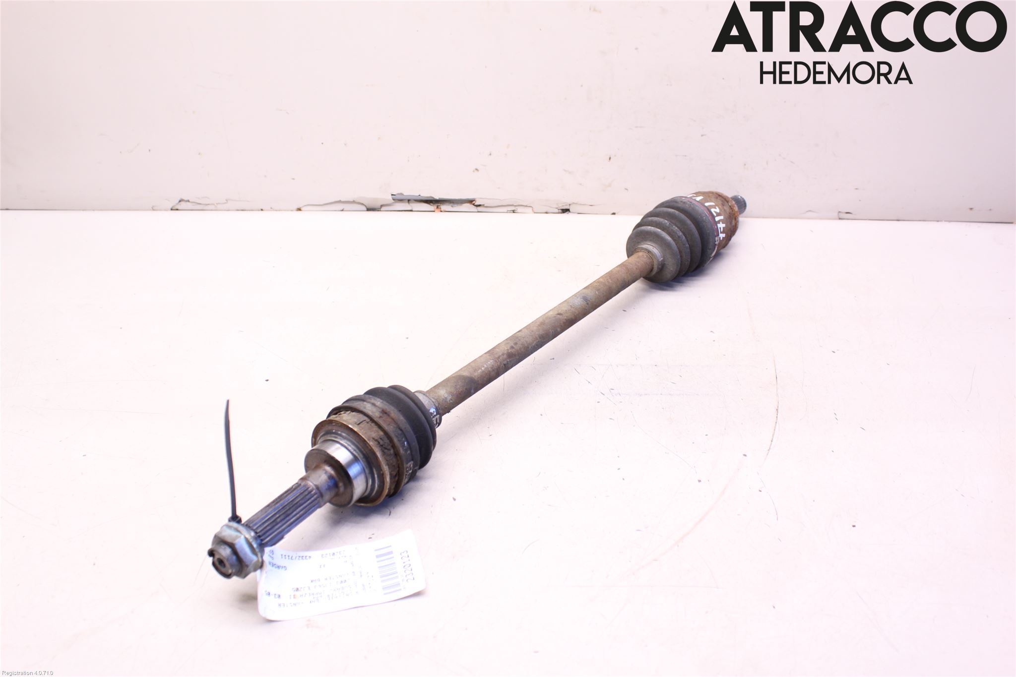 Subaru IMPREZA II  03-05 Drivaxel Bak Vänster