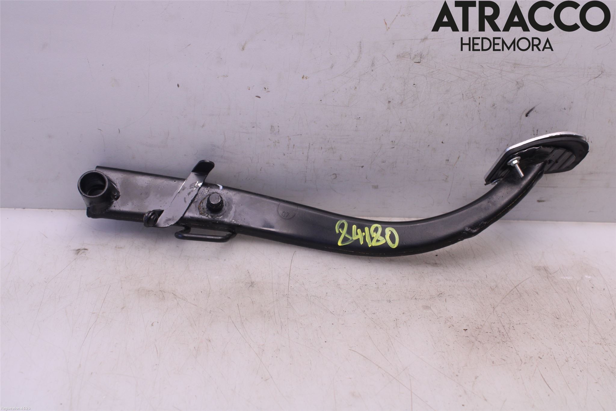 BMW 3 E46      98-05 Bromspedal