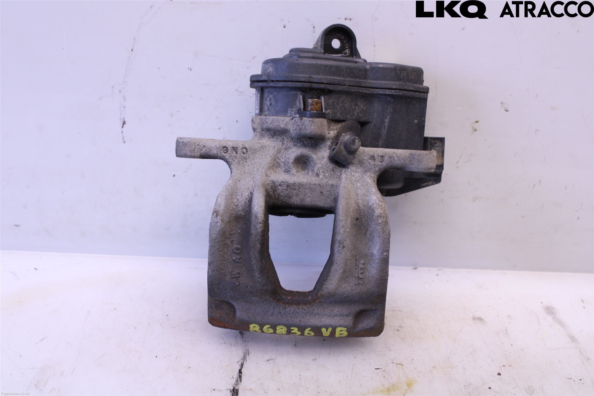 Audi A6 F2/C8 19- Bromsok Bak Vänster