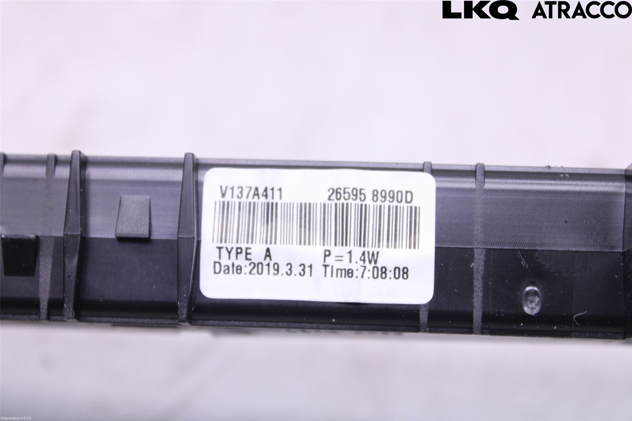 Dacia DUSTER 18-24 Bromsljus Bakruta