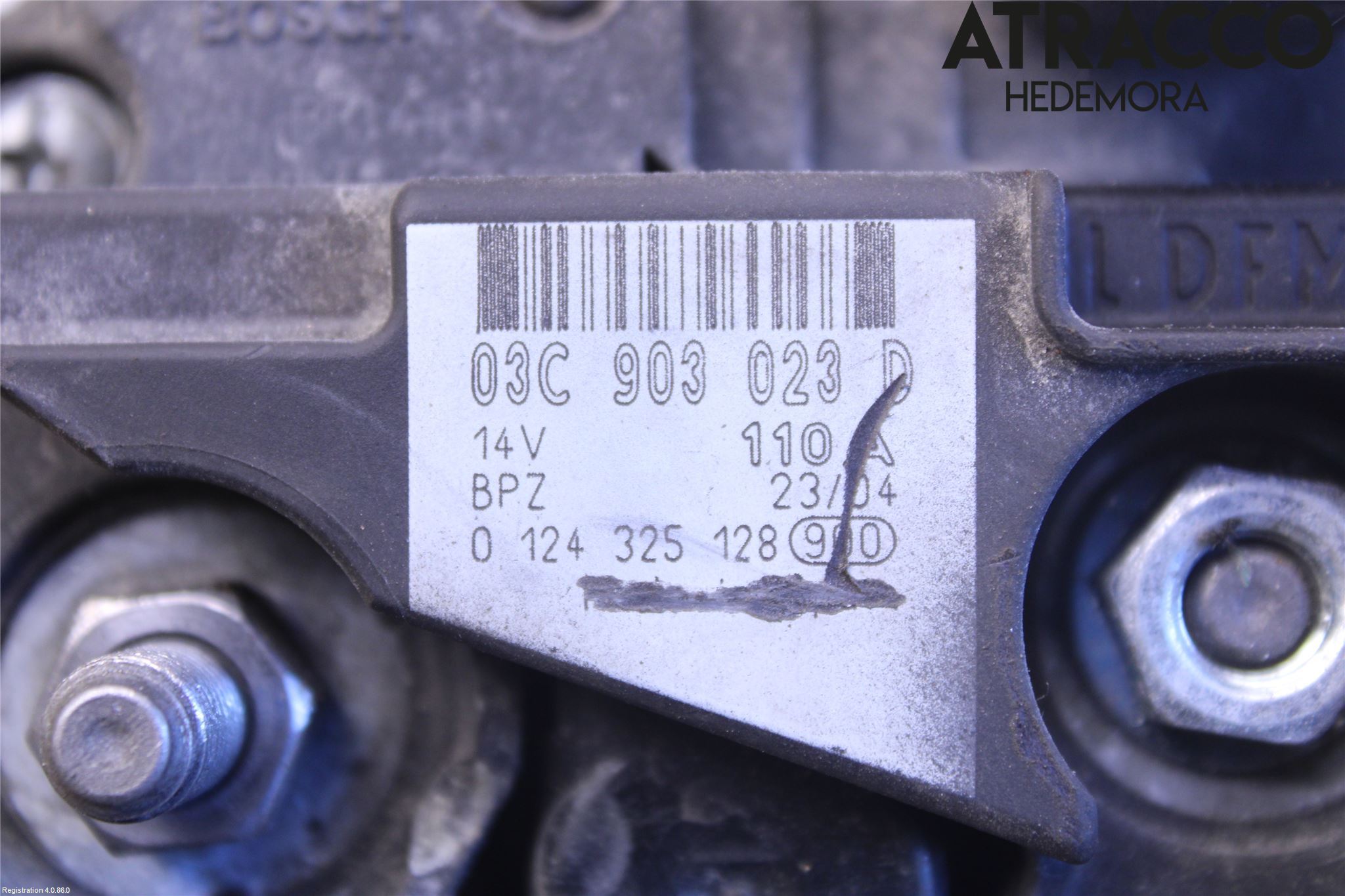 Volkswagen VW CADDY      04-10 Generator