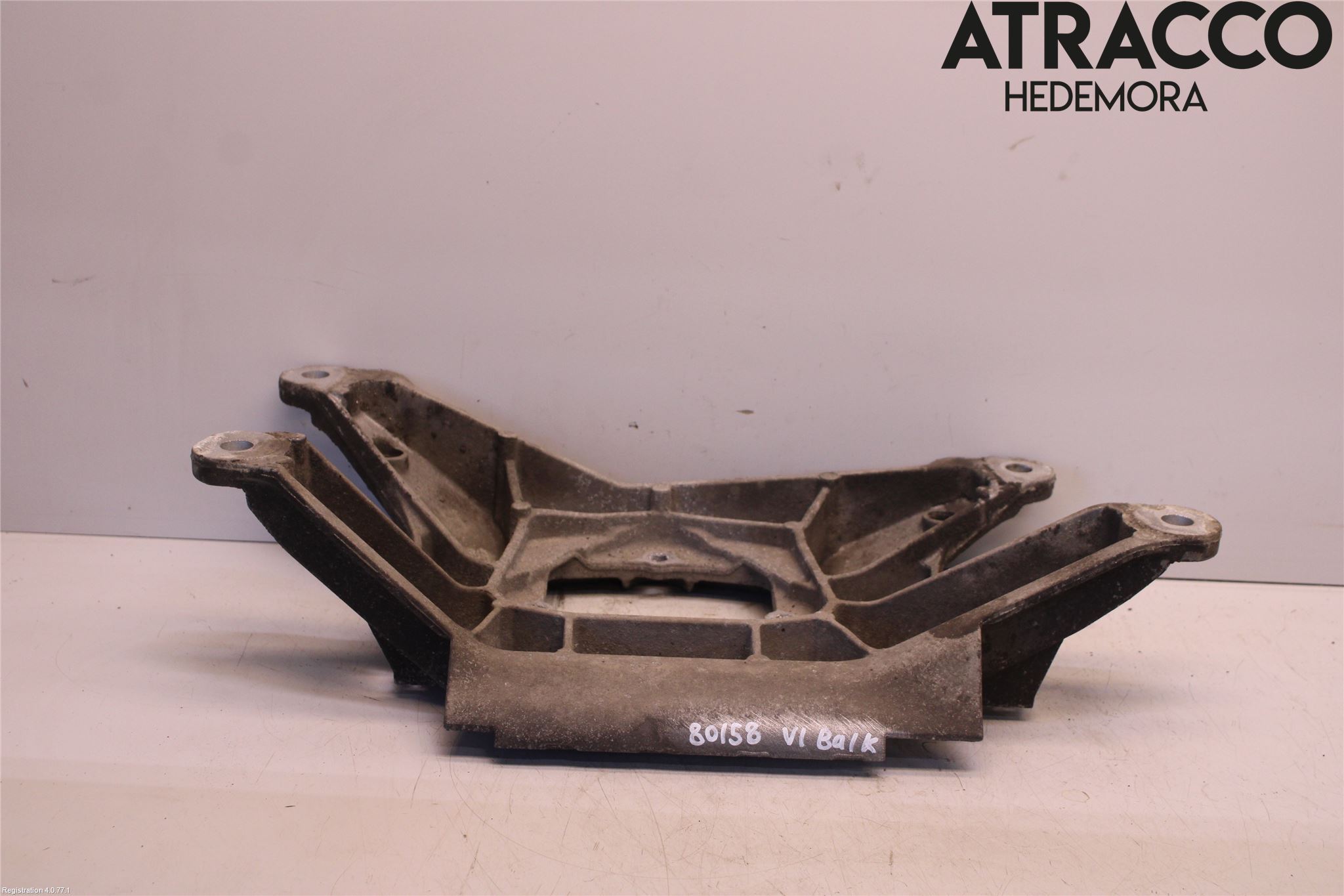 Audi A4/S4 08-11 Växellådsbalk