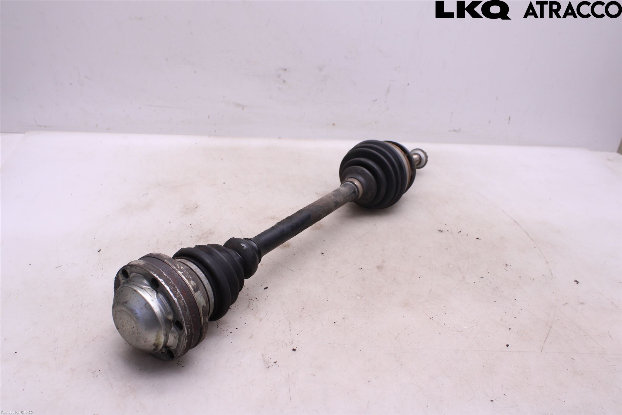 Volkswagen VW TRANSP/CARAVELLE (T5) 04-15 Drivaxel Fram Vänster
