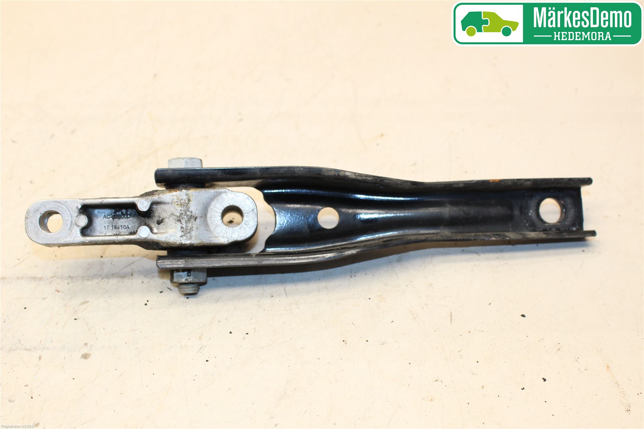 Volkswagen VW PASSAT 15-19 Växellådsfäste