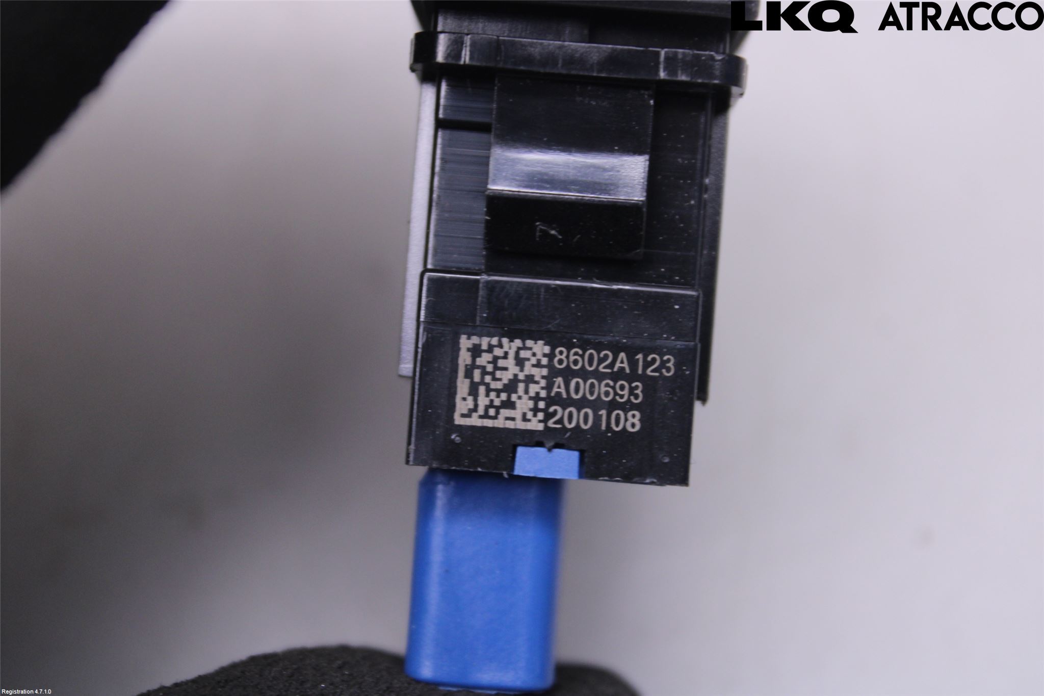 Mitsubishi OUTLANDER 13-21 Strömställare Antisladd