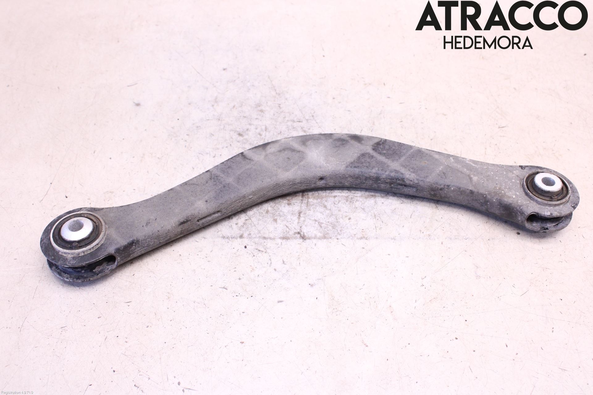 Audi A4/S4 B9 16-19 Bärarm Bak Övre Vänster