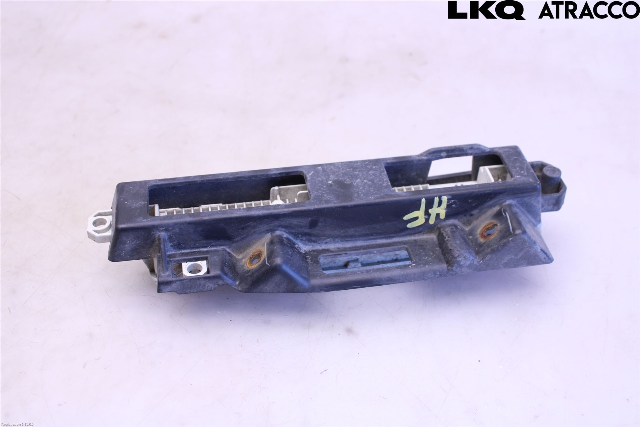 Peugeot 108 15-22 Positionsljus Fram Hö