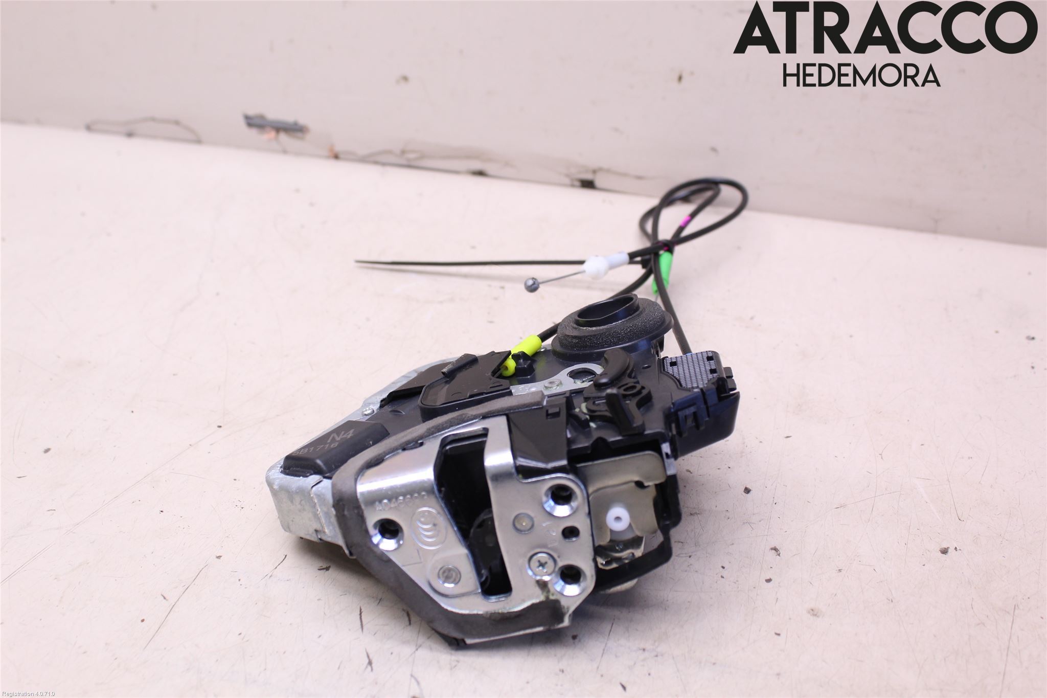 Lexus NX 300h 15-21 Låskista-Dörrlås