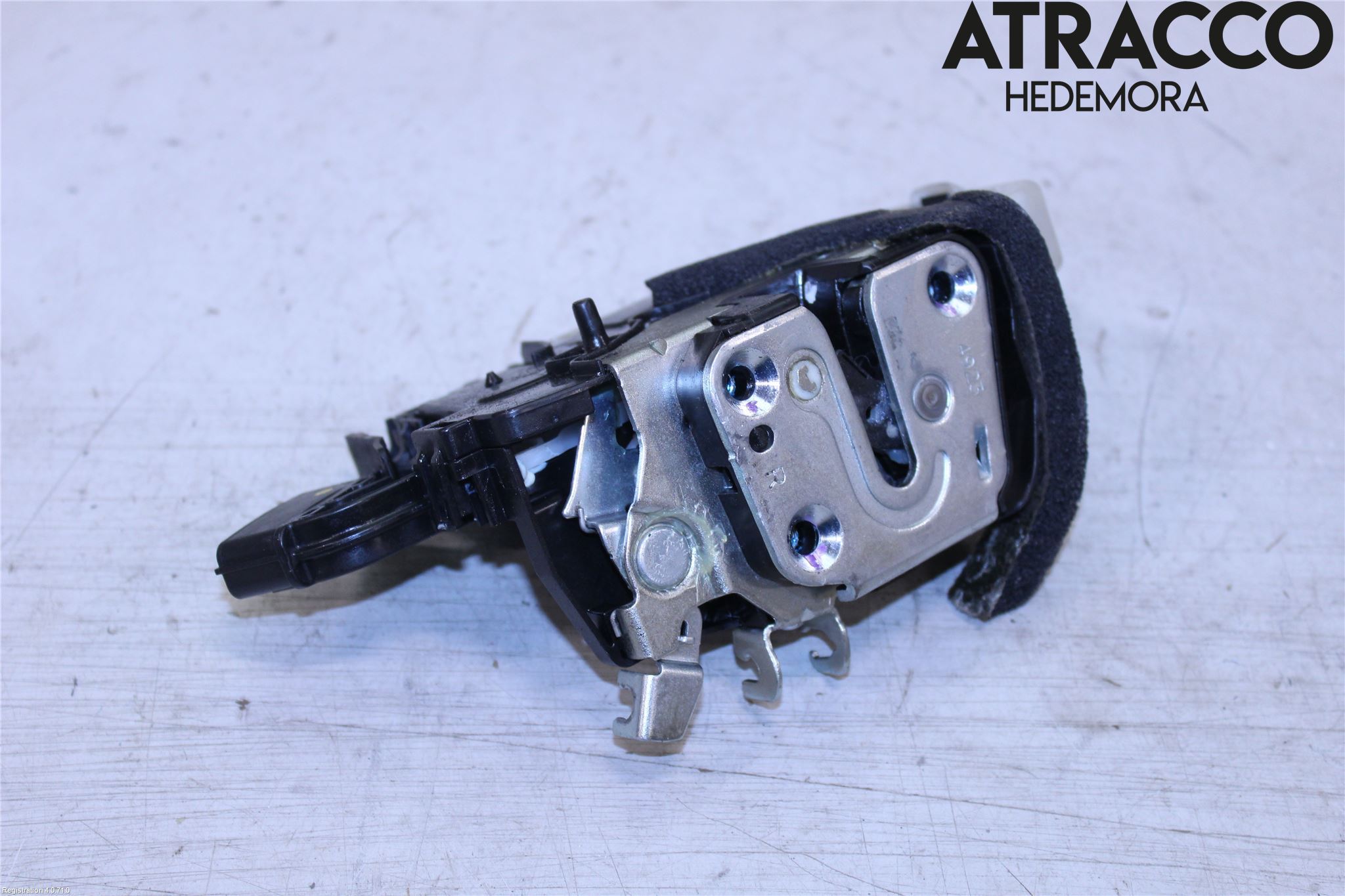 Nissan MICRA 11-16 Låskista-Dörrlås