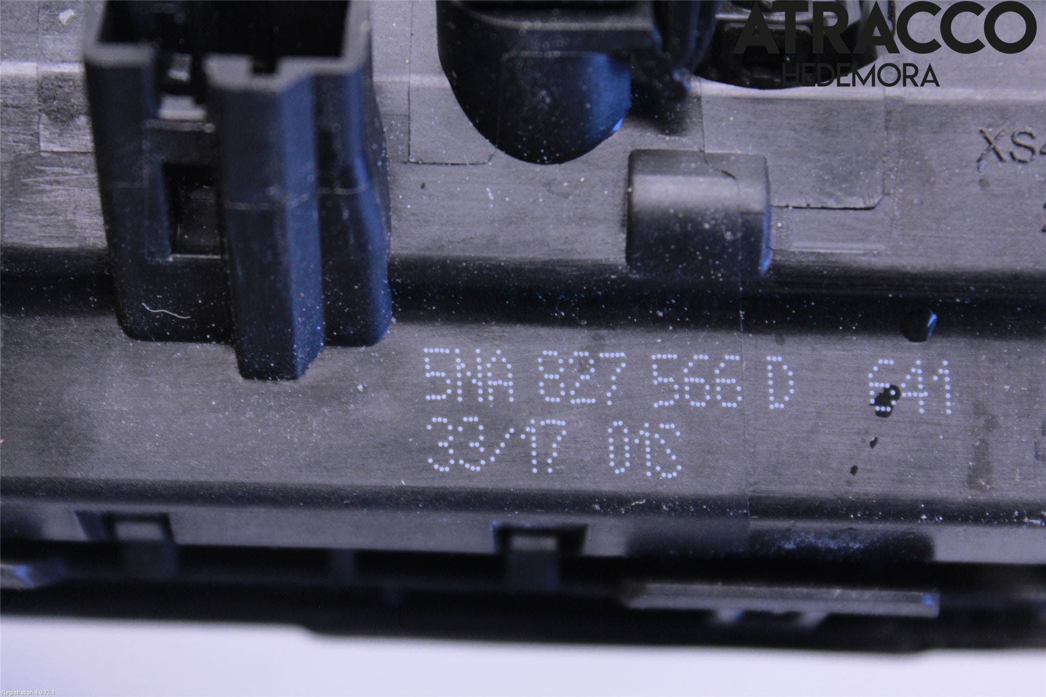 Volkswagen VW TIGUAN 16-24 Bakluckehandtag