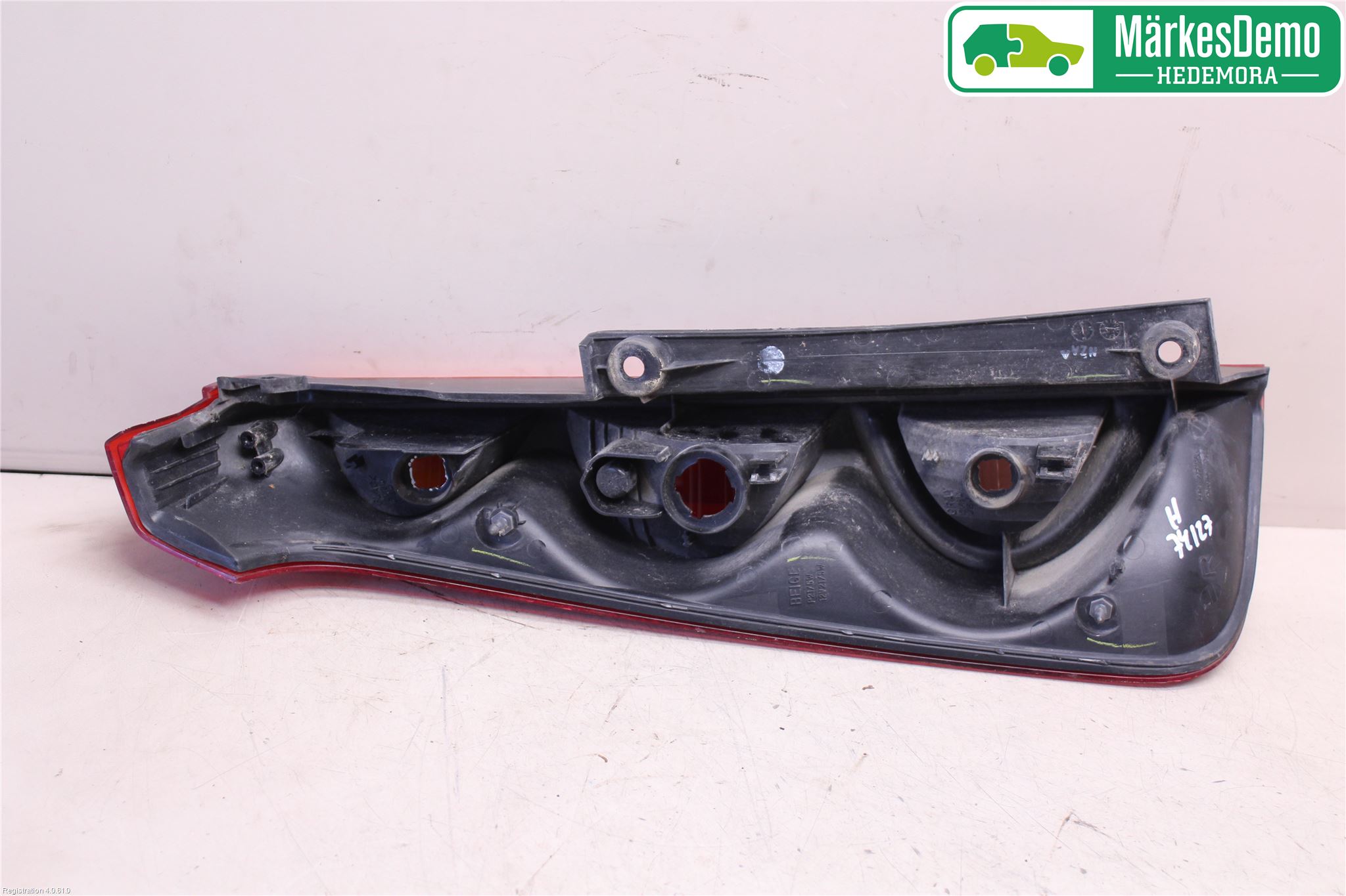 Nissan NOTE E11 06-14 Bakljus Höger