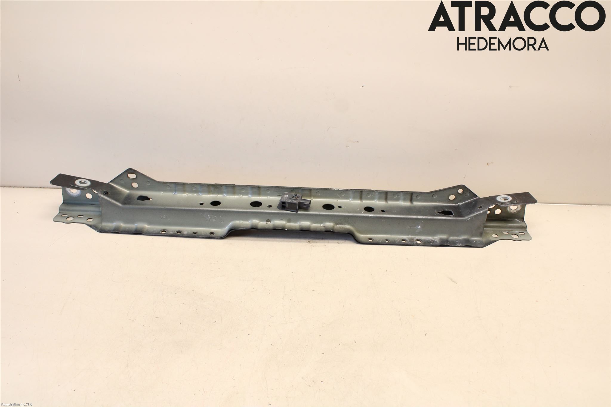 Opel ASTRA J 10-15 Kylarfäste-Ram-Balk