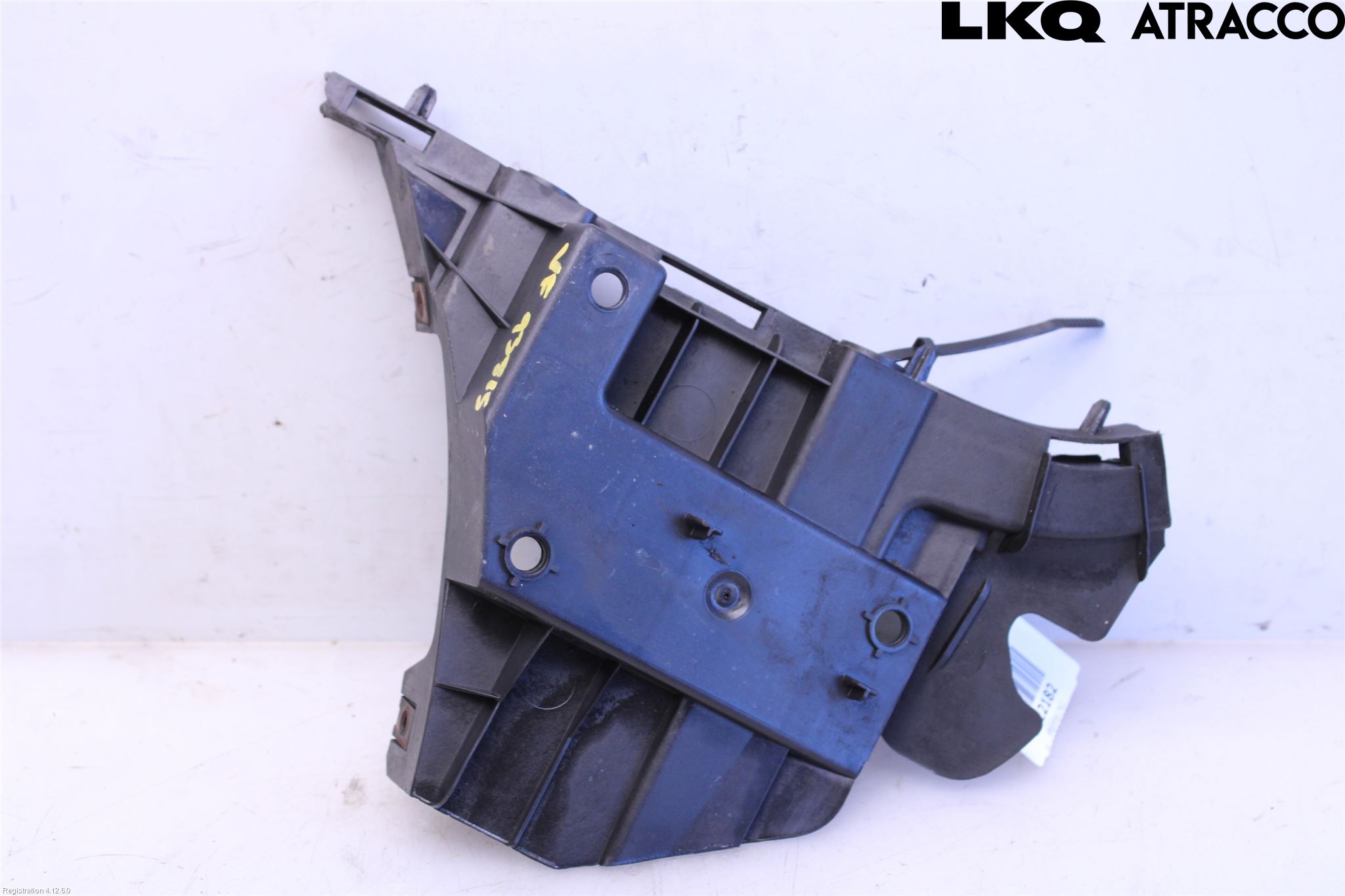 Volvo V70 08-13 Stötfångarfäste Fram Vä