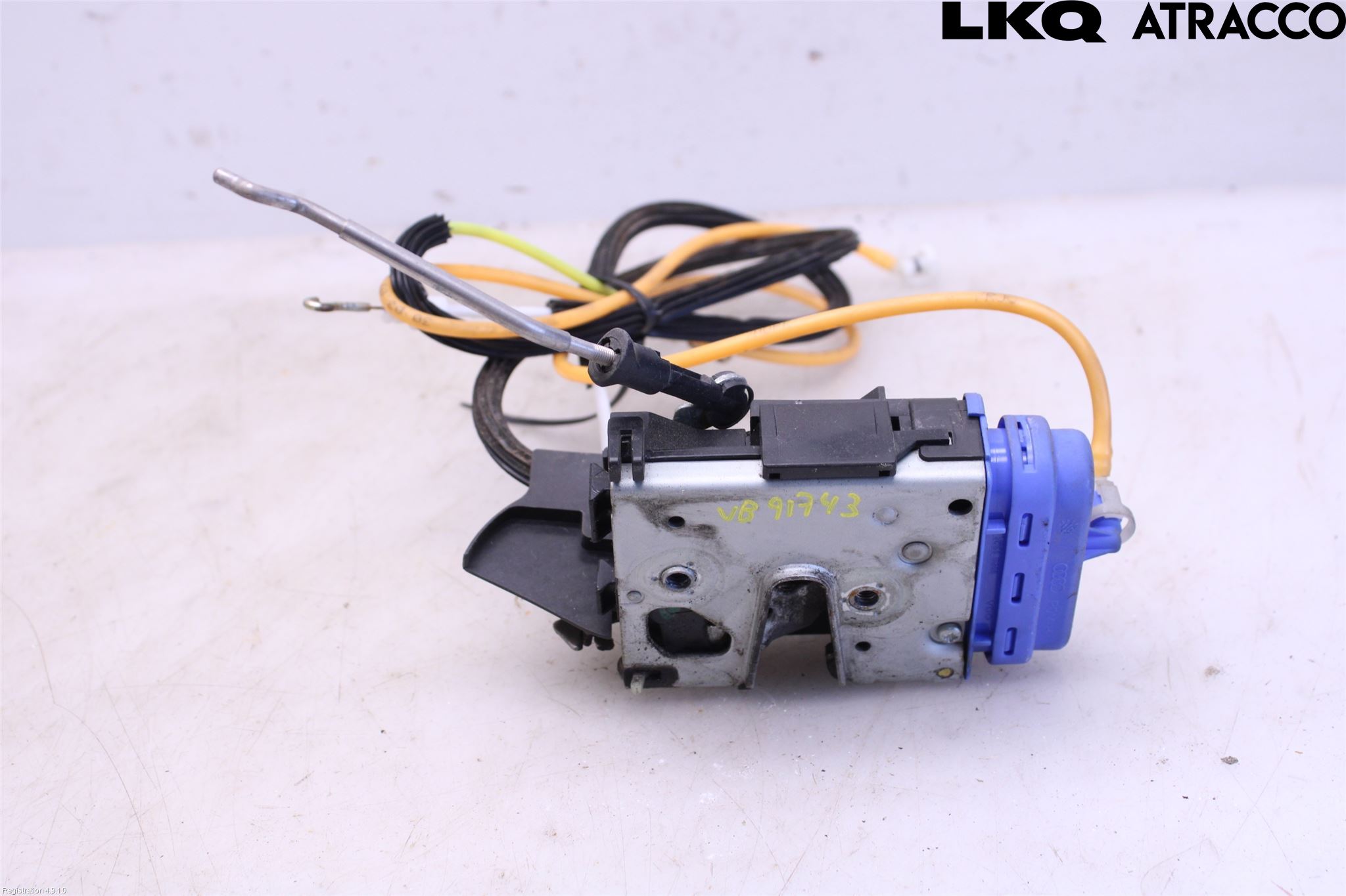 Audi A4/S4 99B-00 Låskista-Dörrlås