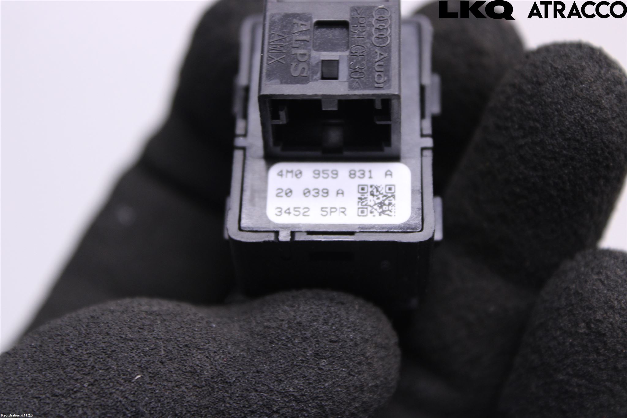 Audi A4/S4 B9 20- Strömställare Baklucka