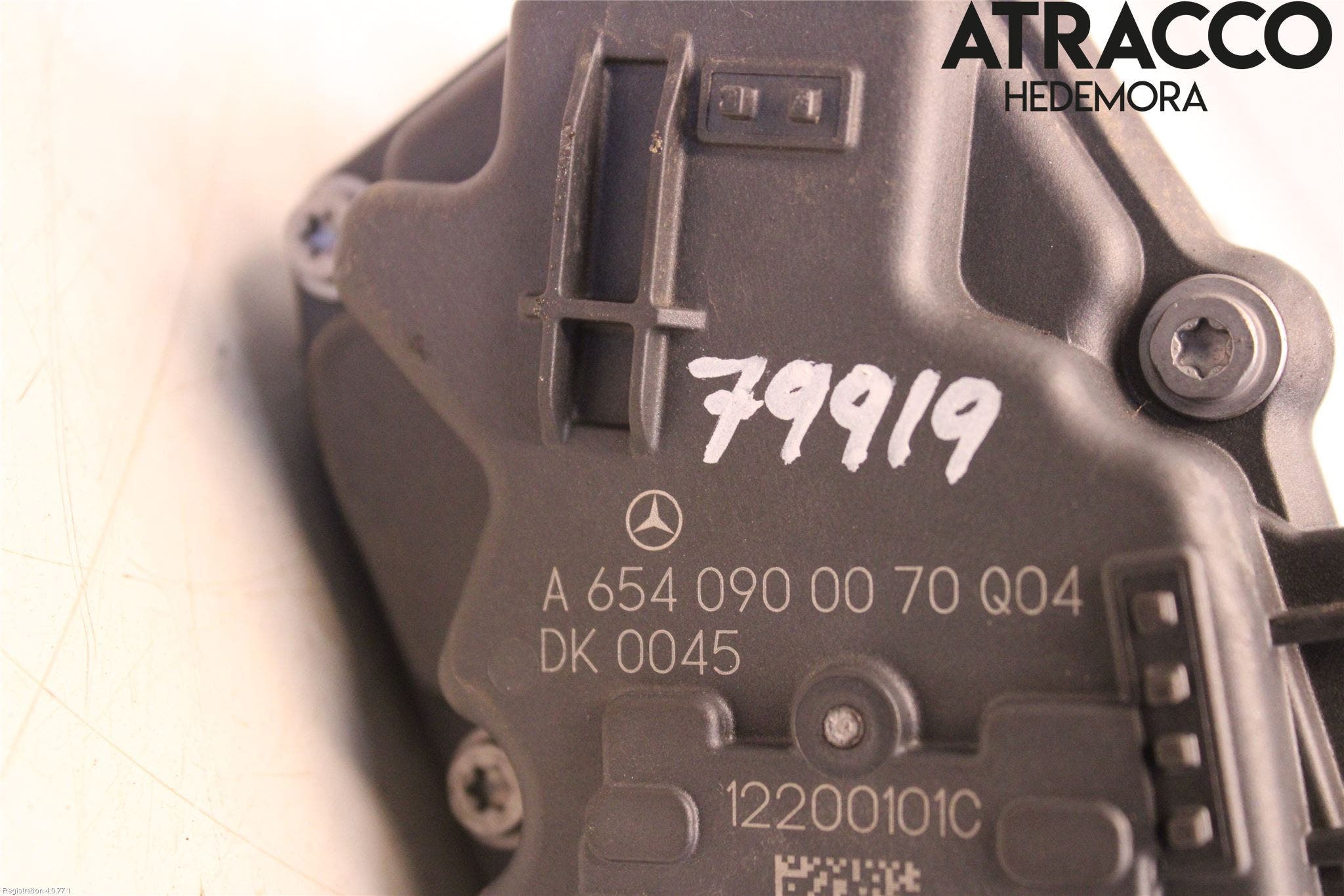 Mercedes-Benz MB C-KLASS (W205) 14-21 Injspjällhus