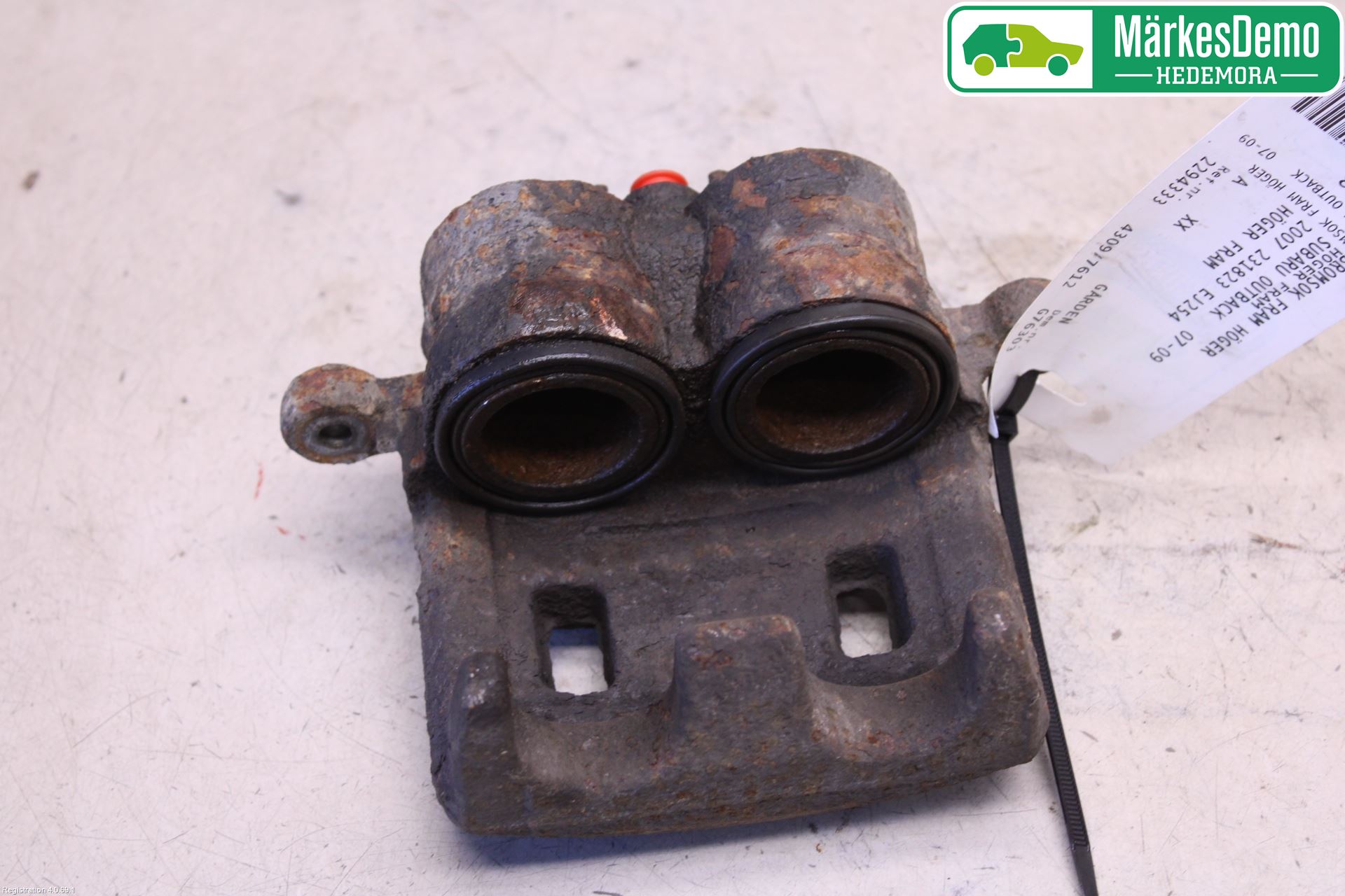 Subaru OUTBACK   07-09 Bromsok Fram Höger