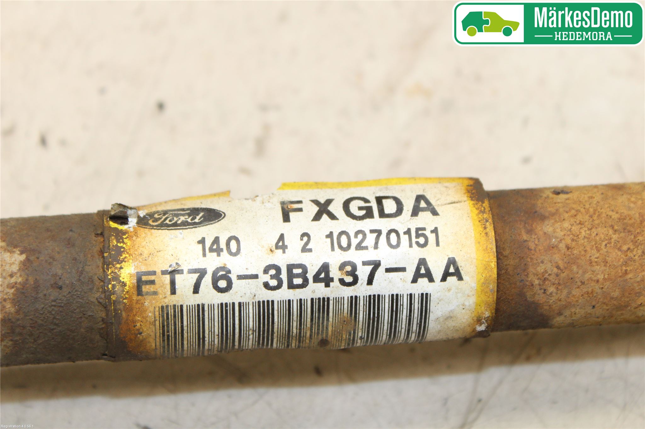 Ford TRANSIT/TOURNEO COURIER 13-23 Drivaxel Fram Vänster