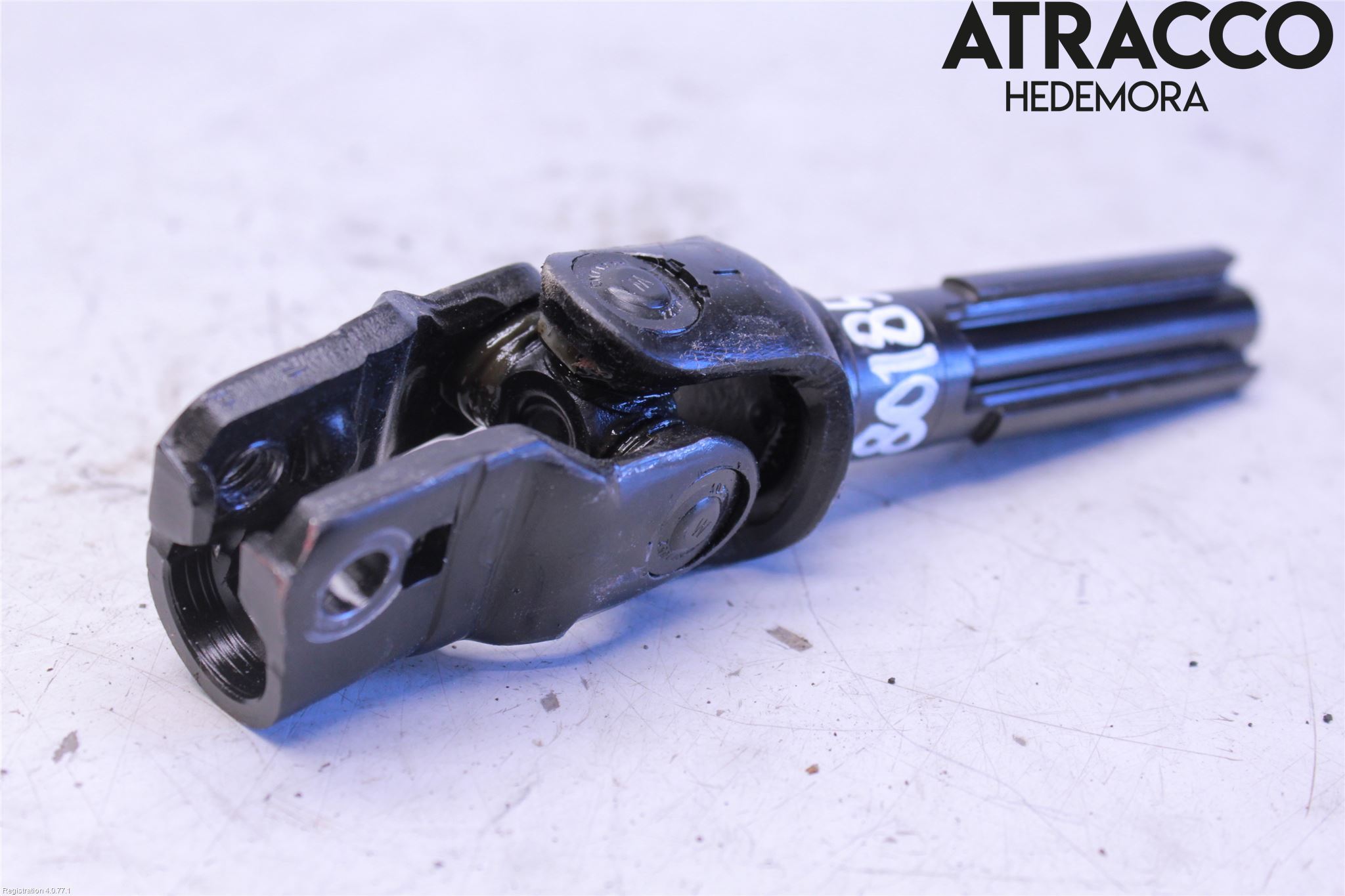 Opel ASTRA J 10-15 Rattaxelknut