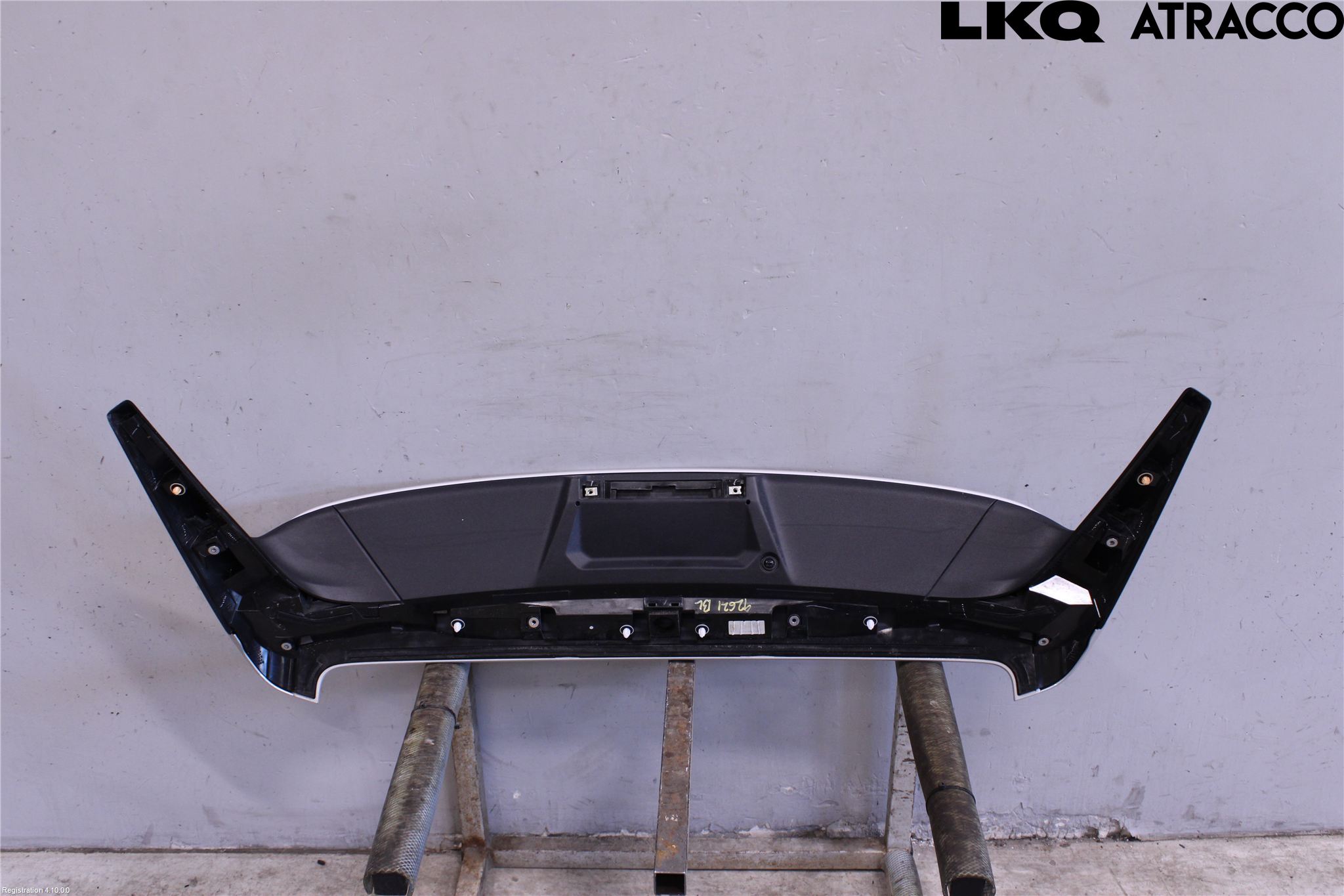 Suzuki VITARA 15- Spoiler Baklucka