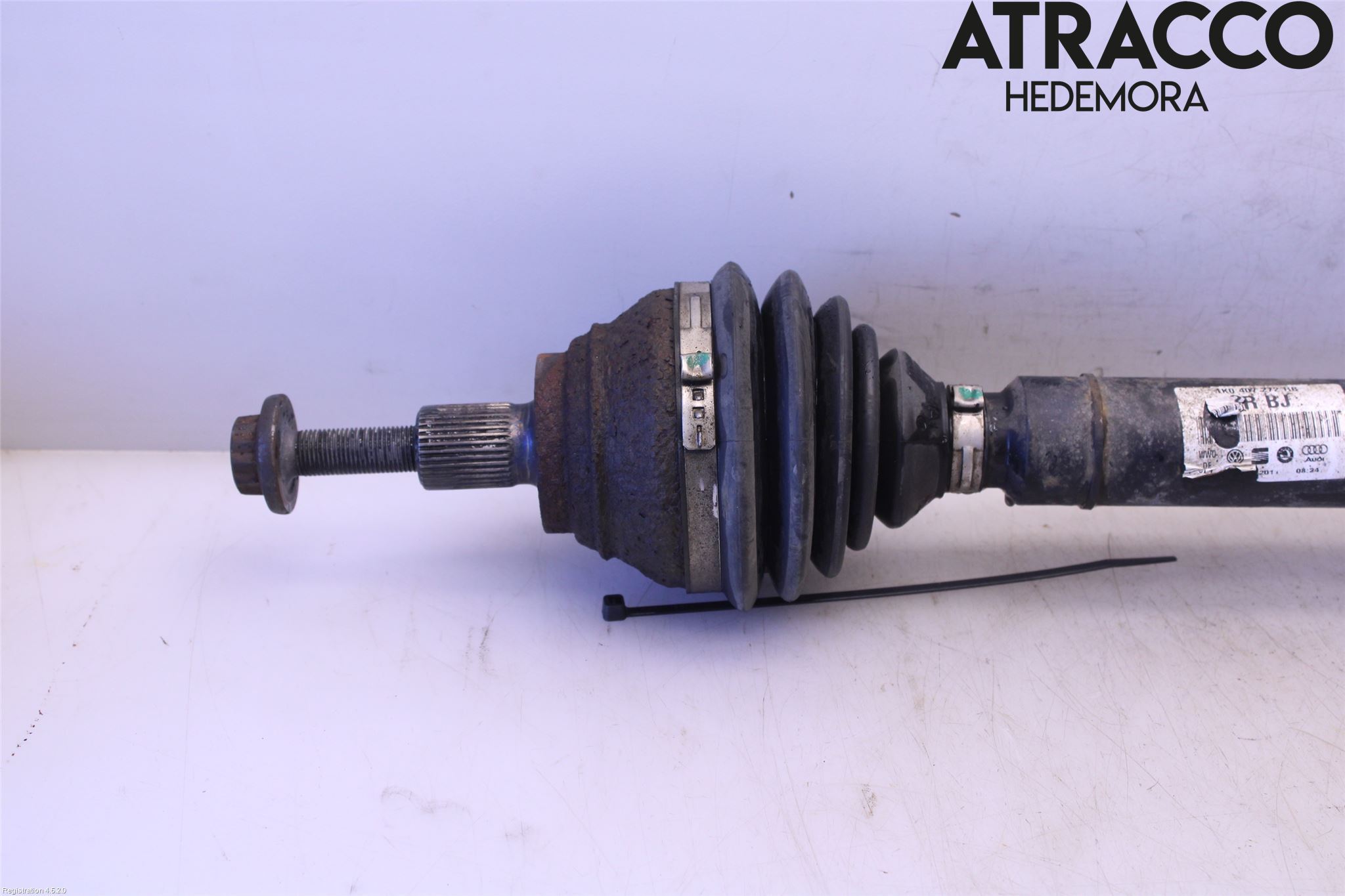 Volkswagen VW PASSAT 11-14 Drivaxel Fram Höger