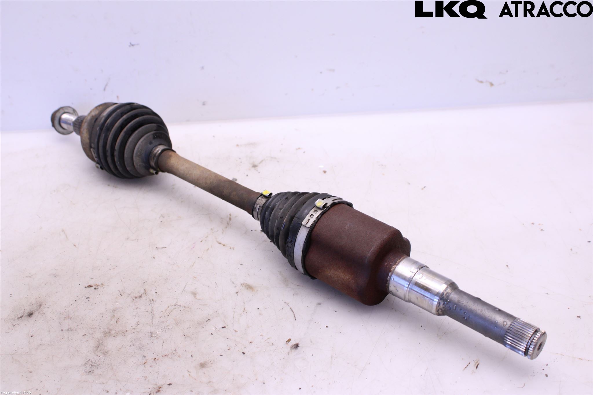 Ford TRANSIT/TOURNEO CONNECT 13-22 Drivaxel Fram Vänster