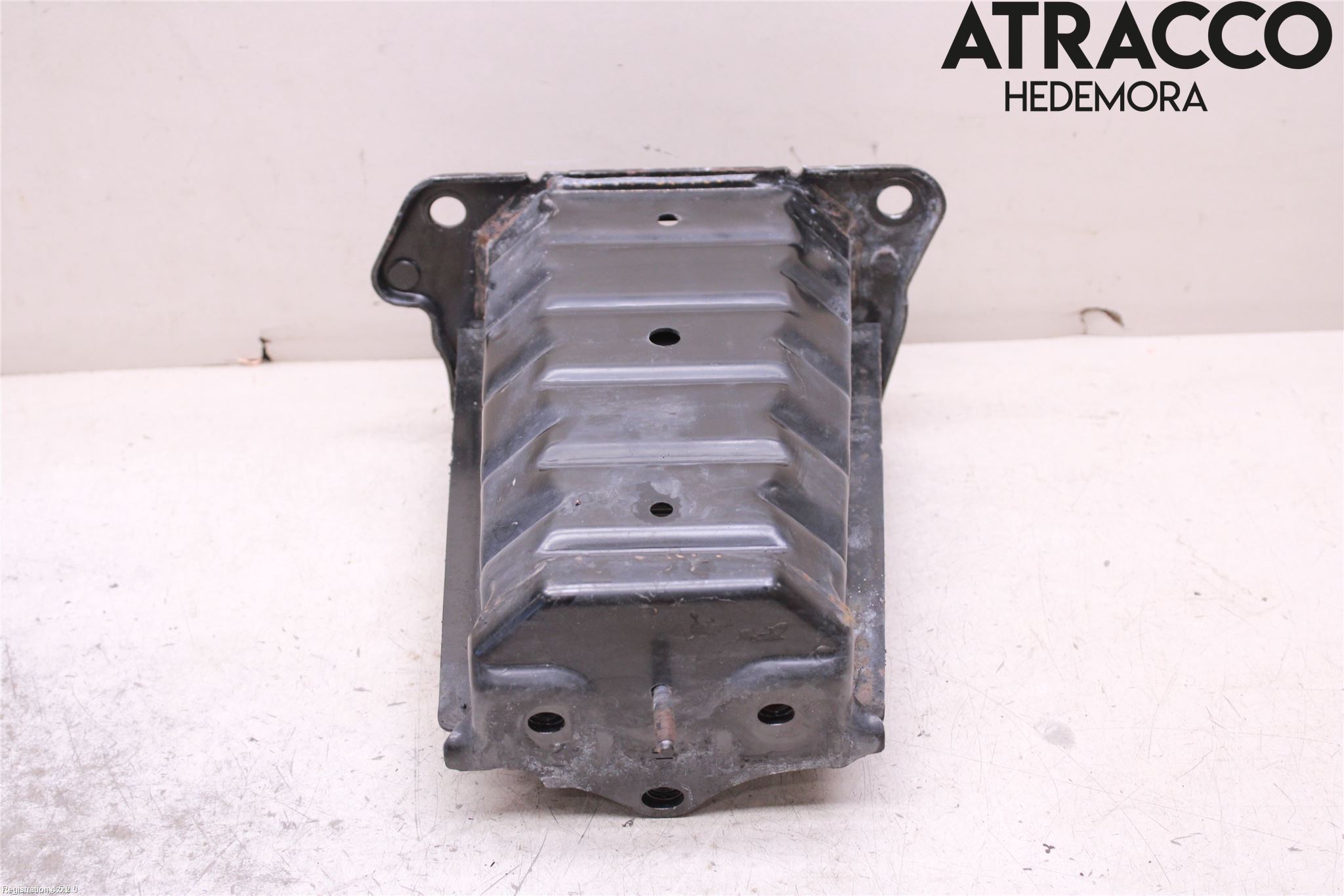 Lexus GS 300/430/450H 05-12 Stötfångarbärjärn Fram