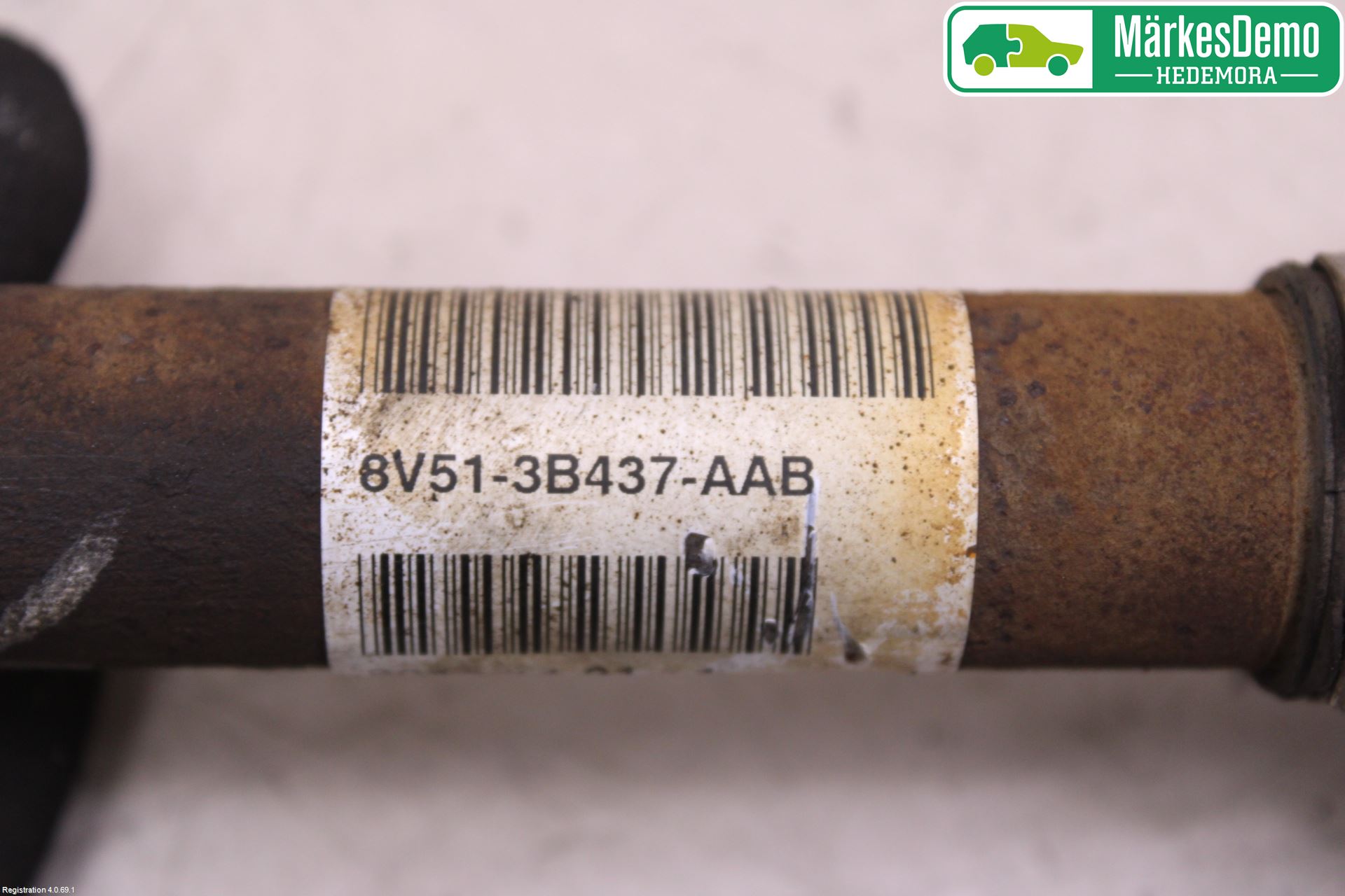 Ford FIESTA 13-17 Drivaxel Fram Vänster