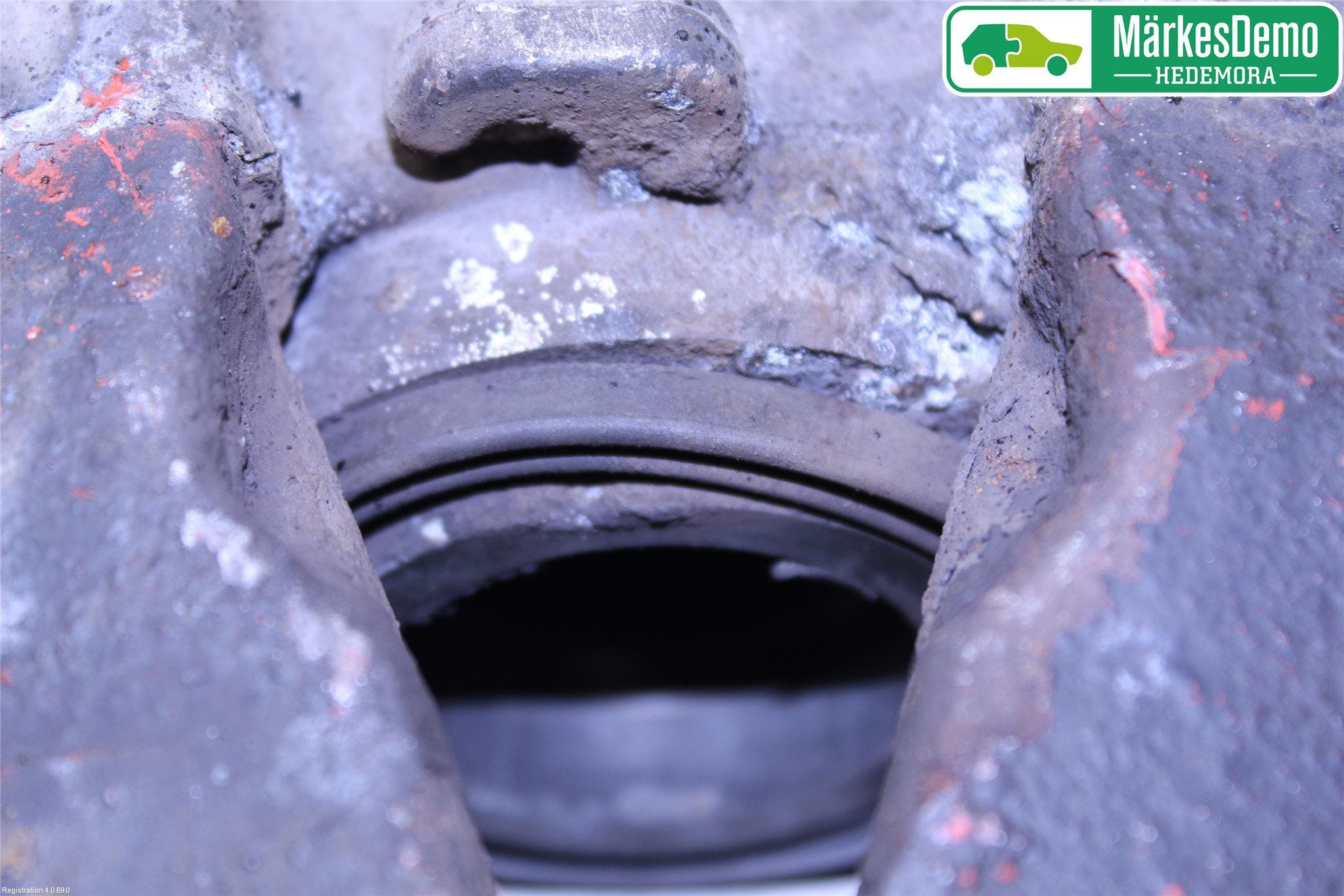 Audi A4/S4 08-11 Bromsok Fram Höger