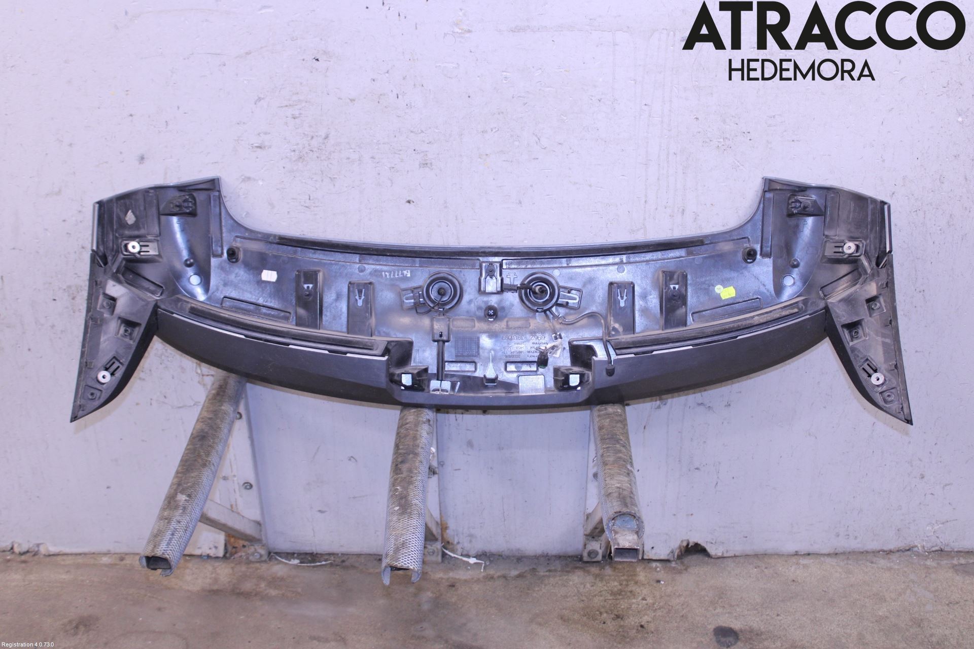 Opel INSIGNIA 17- Spoiler Baklucka