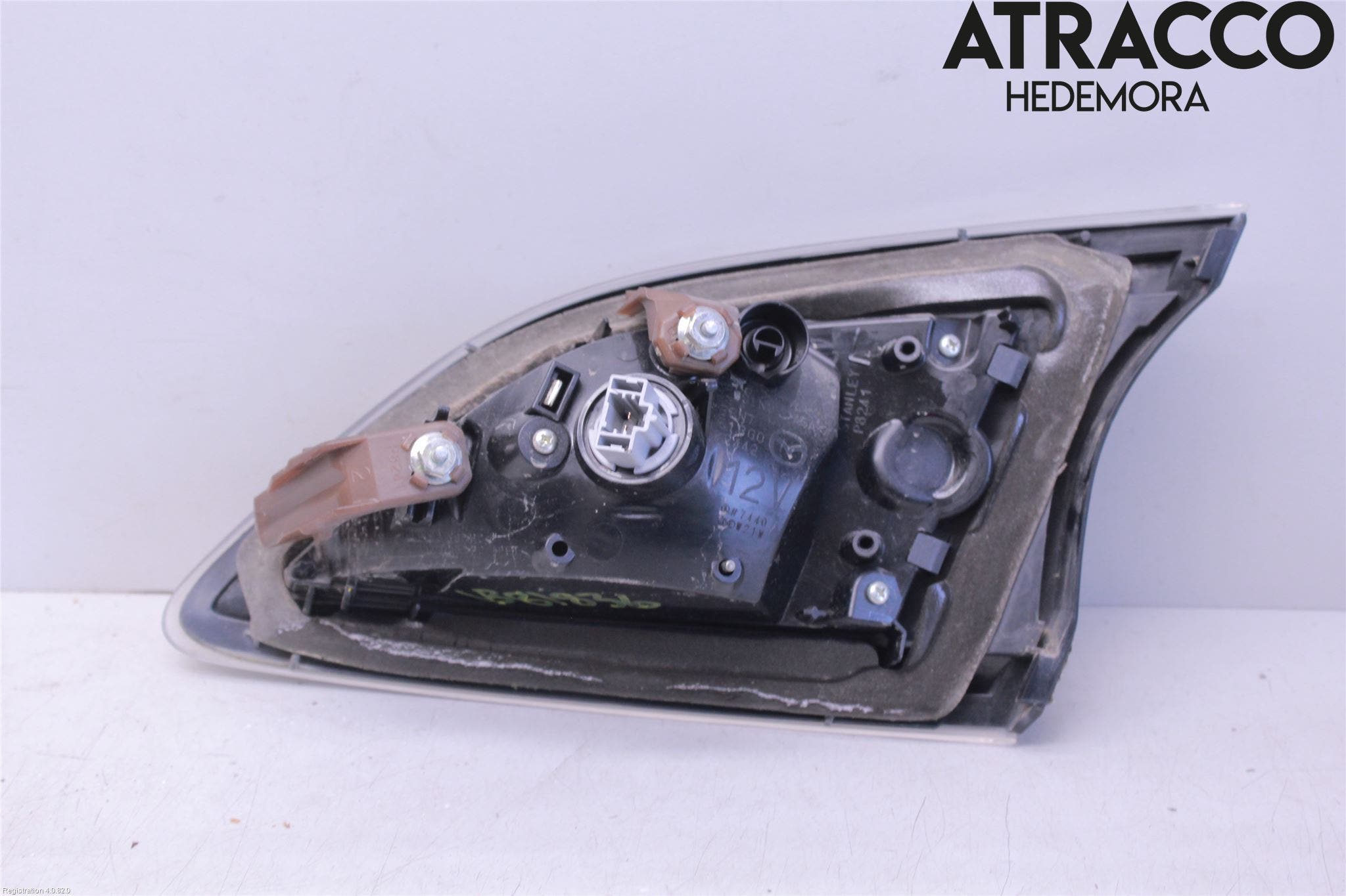 Mazda 3 II 09-13 Bakljus Lucka Vä