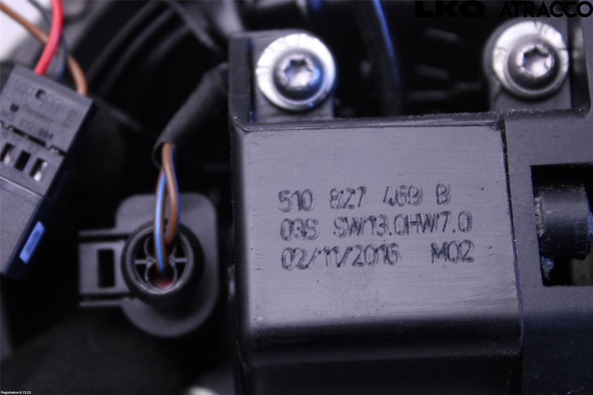 Volkswagen VW GOLF SPORTSVAN 15-20 Bakluckehandtag
