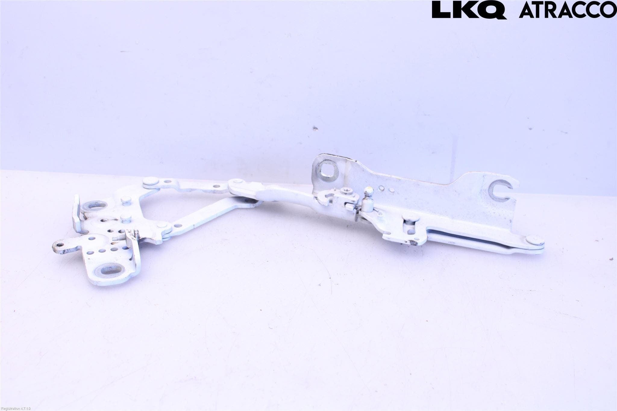 BMW 2 F22/F23/F87 Coupé/Cab 13-21 Huvgångjärn