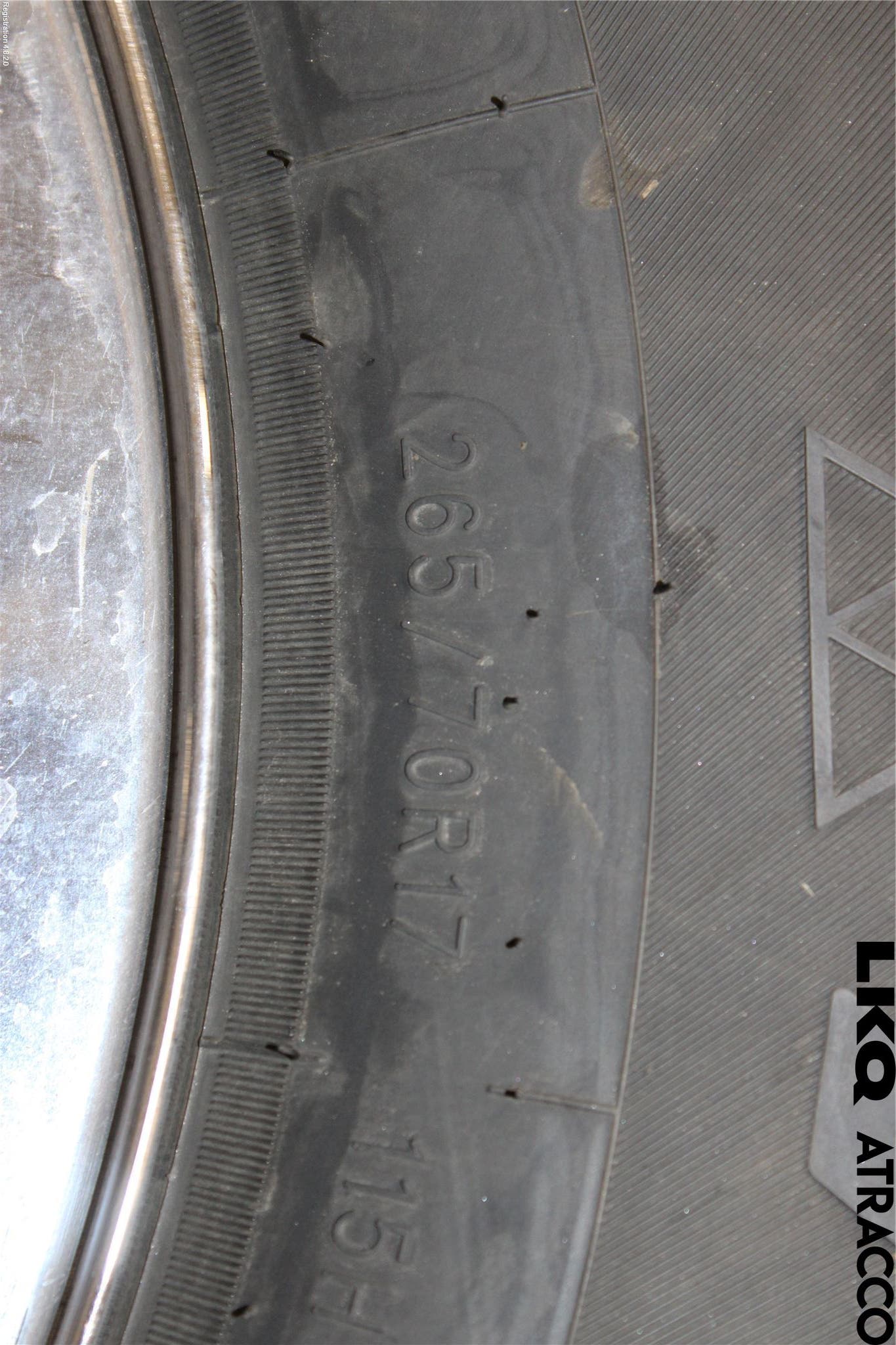 Dodge PICK UP RAM 81- Sommardäck Plåtfälg 4St